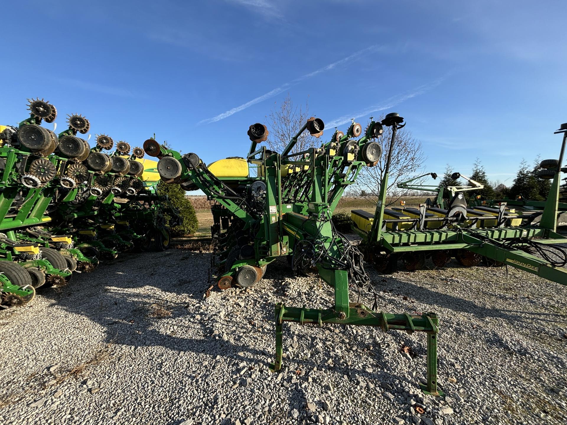 2014 John Deere 1790 Image