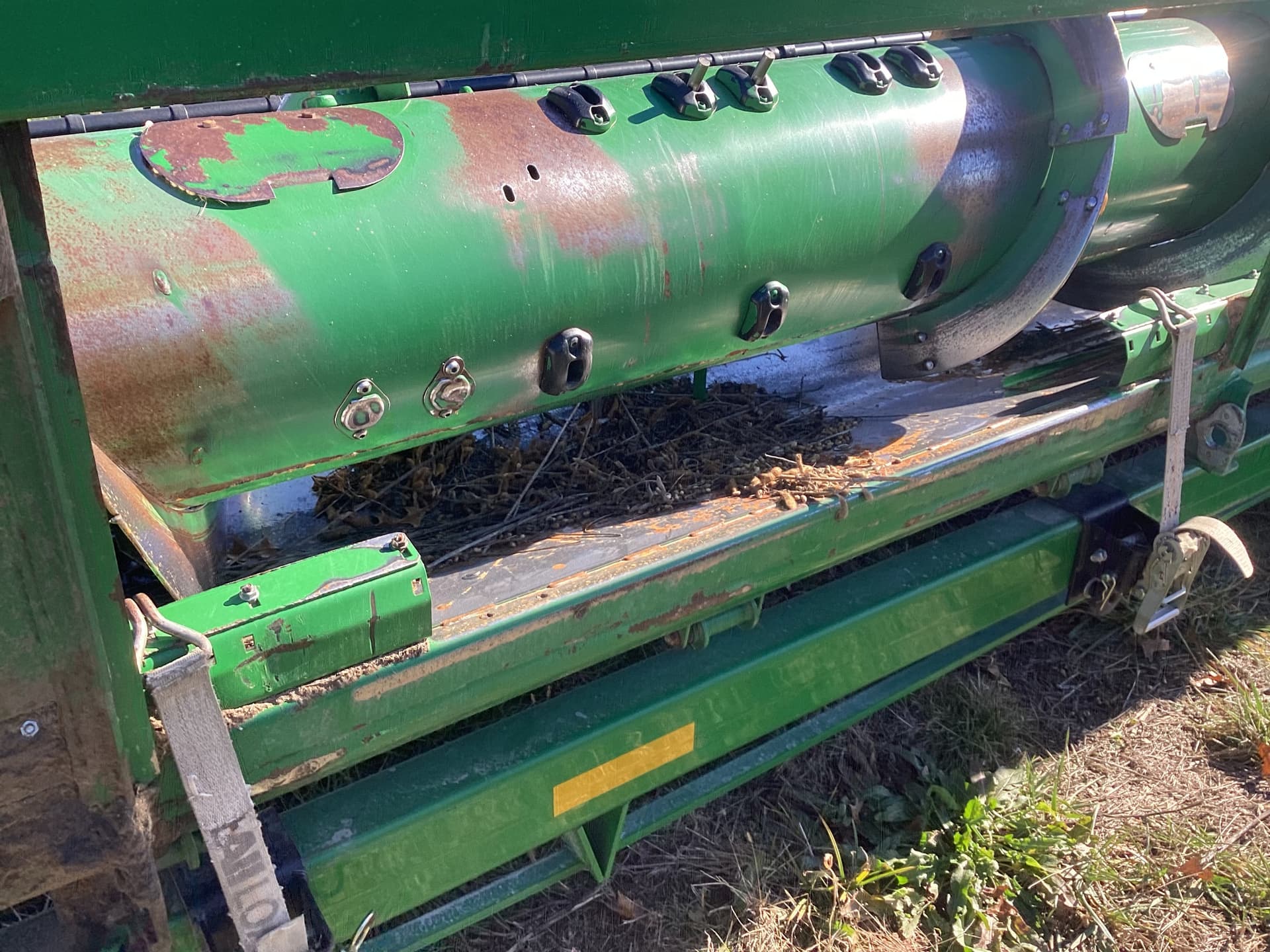 2017 John Deere 635F Image