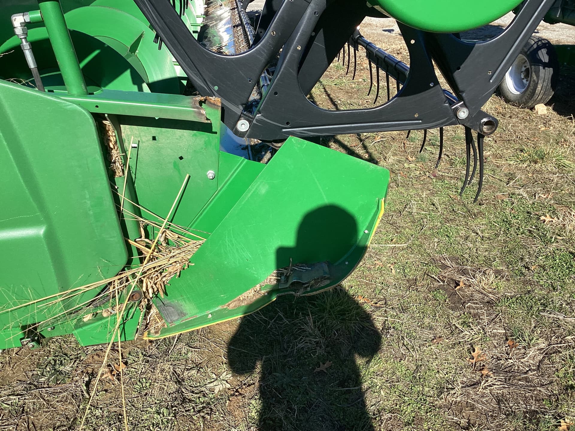 2017 John Deere 635F Image