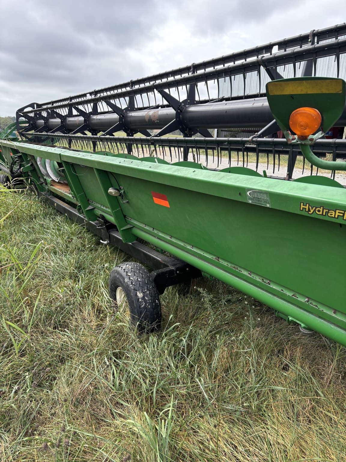 2010 John Deere 635F Image