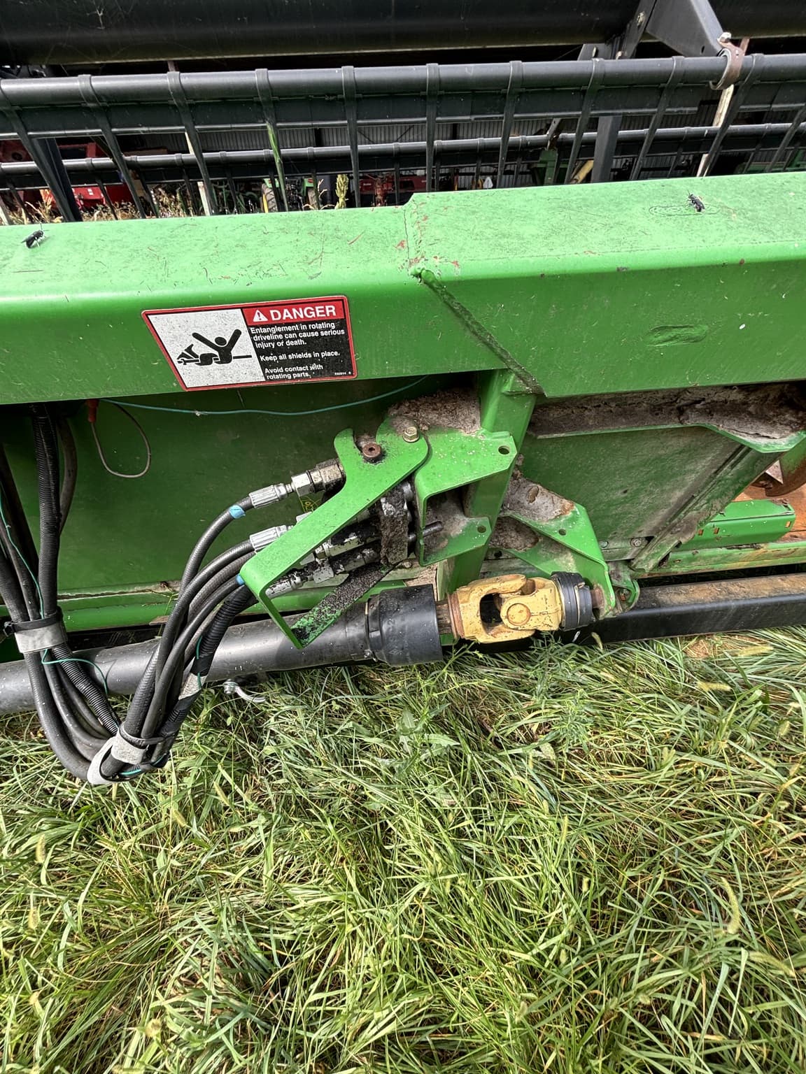 2010 John Deere 635F Image