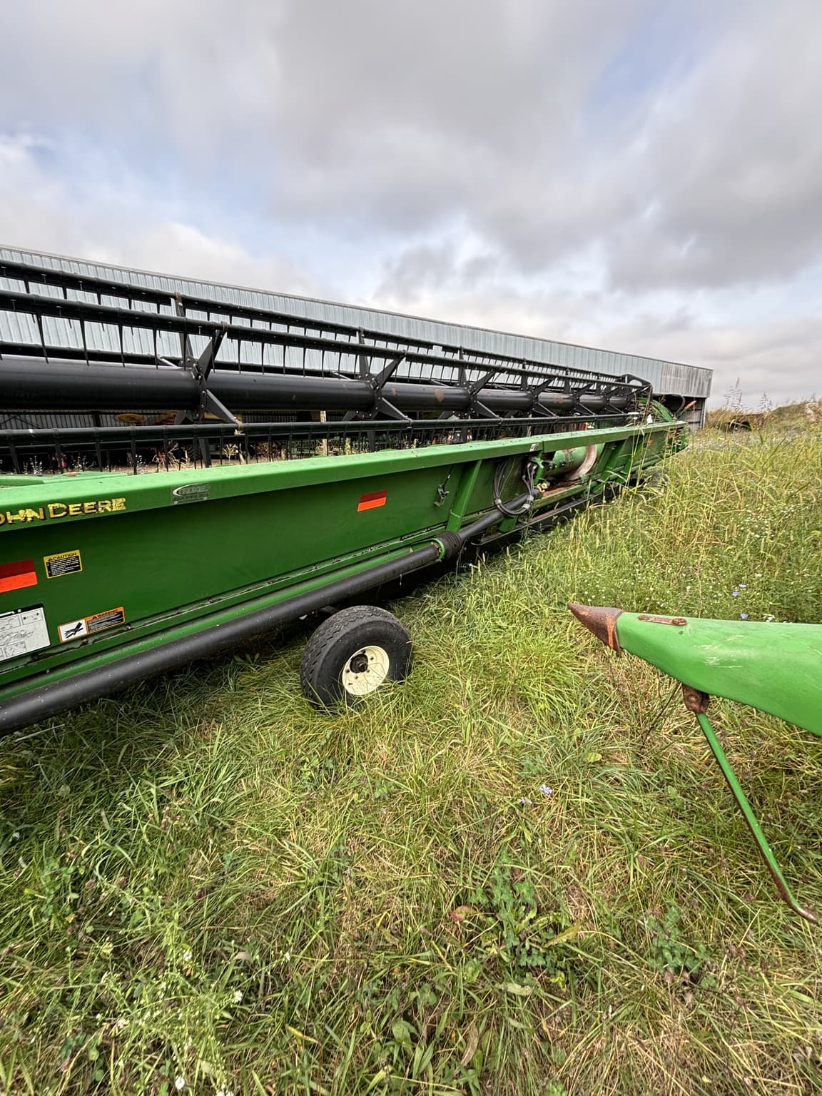 2010 John Deere 635F