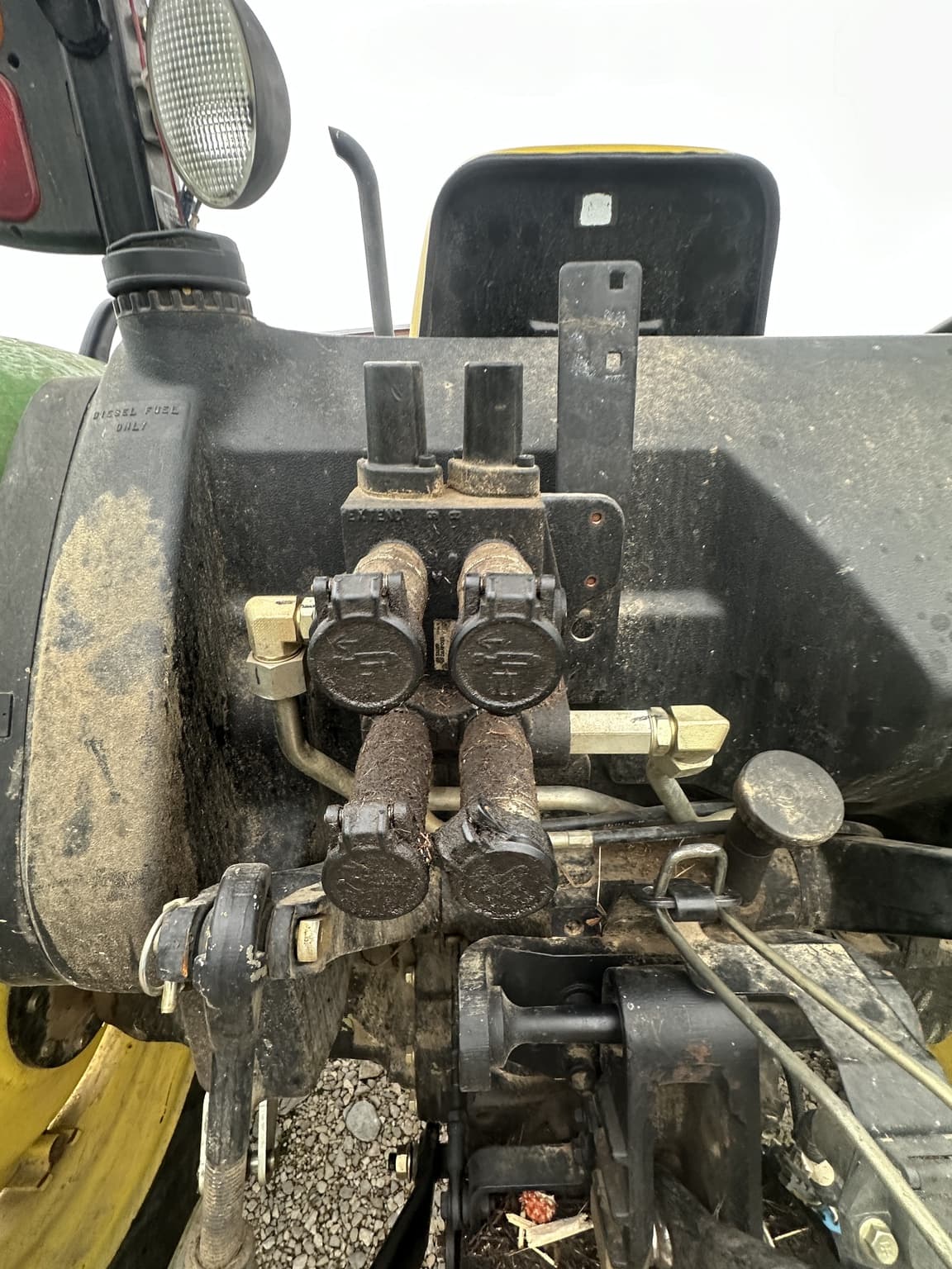 2005 John Deere 5425 Image