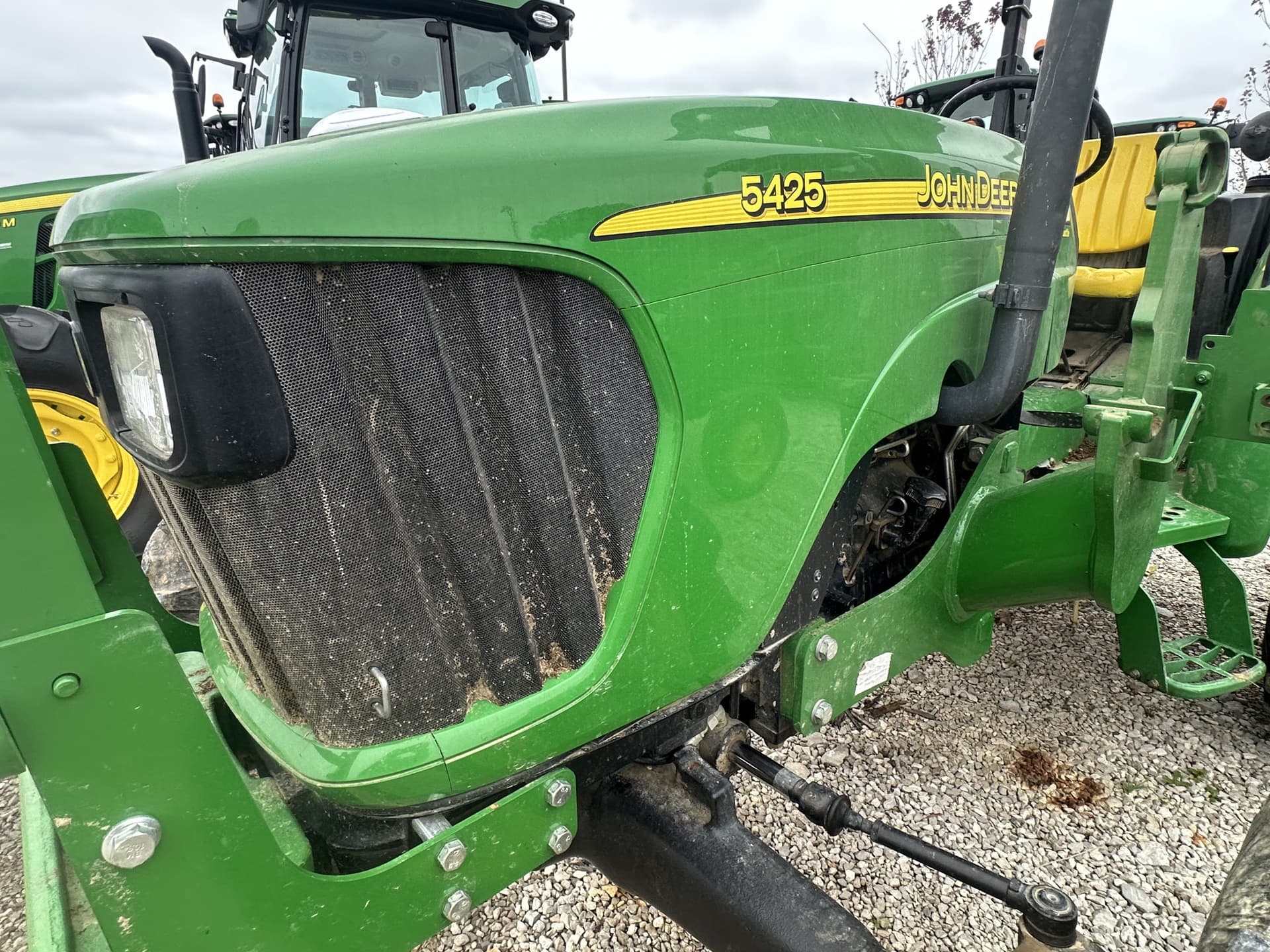 2005 John Deere 5425 Image