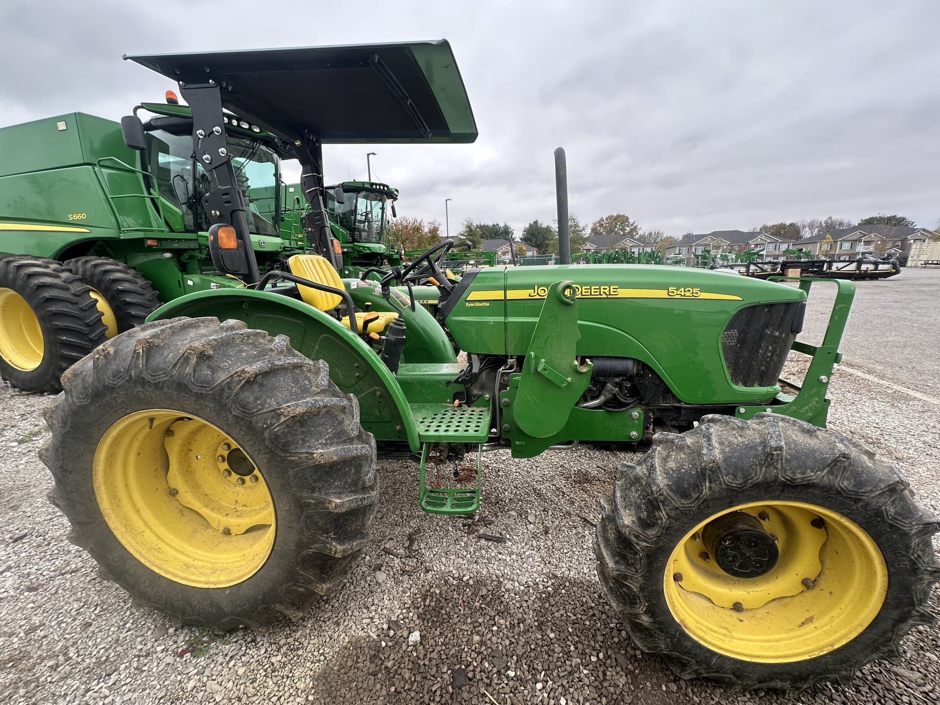 2005 John Deere 5425