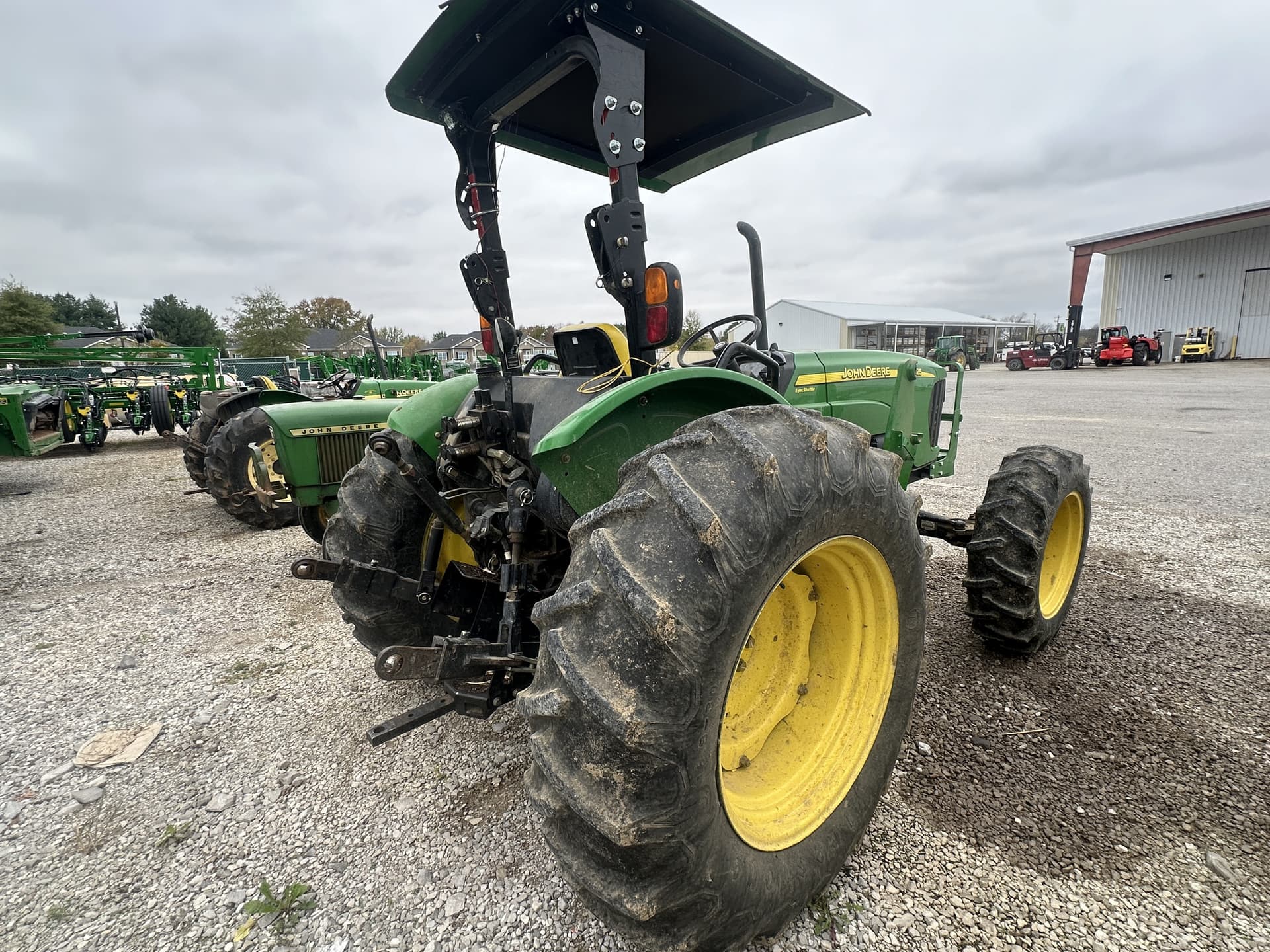 2005 John Deere 5425