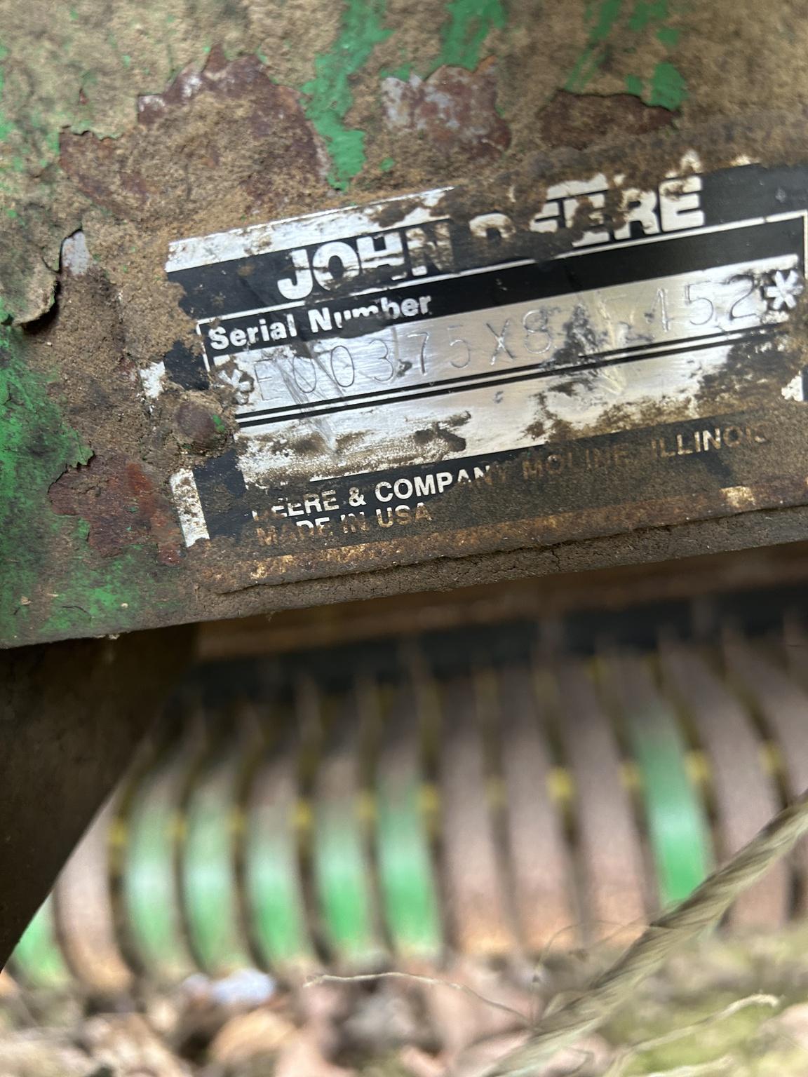 1990 John Deere 375 Image