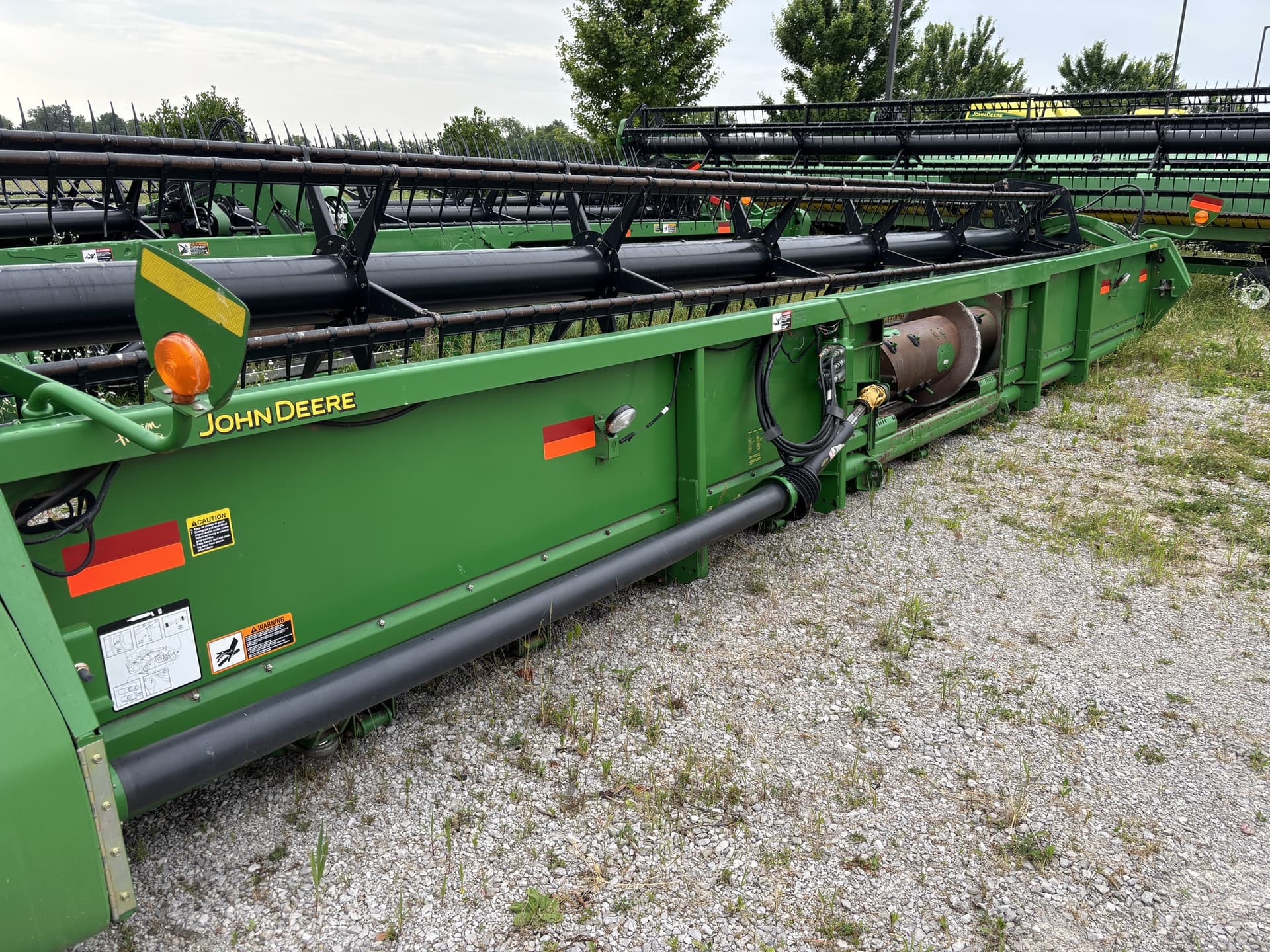 2010 John Deere 630F Image