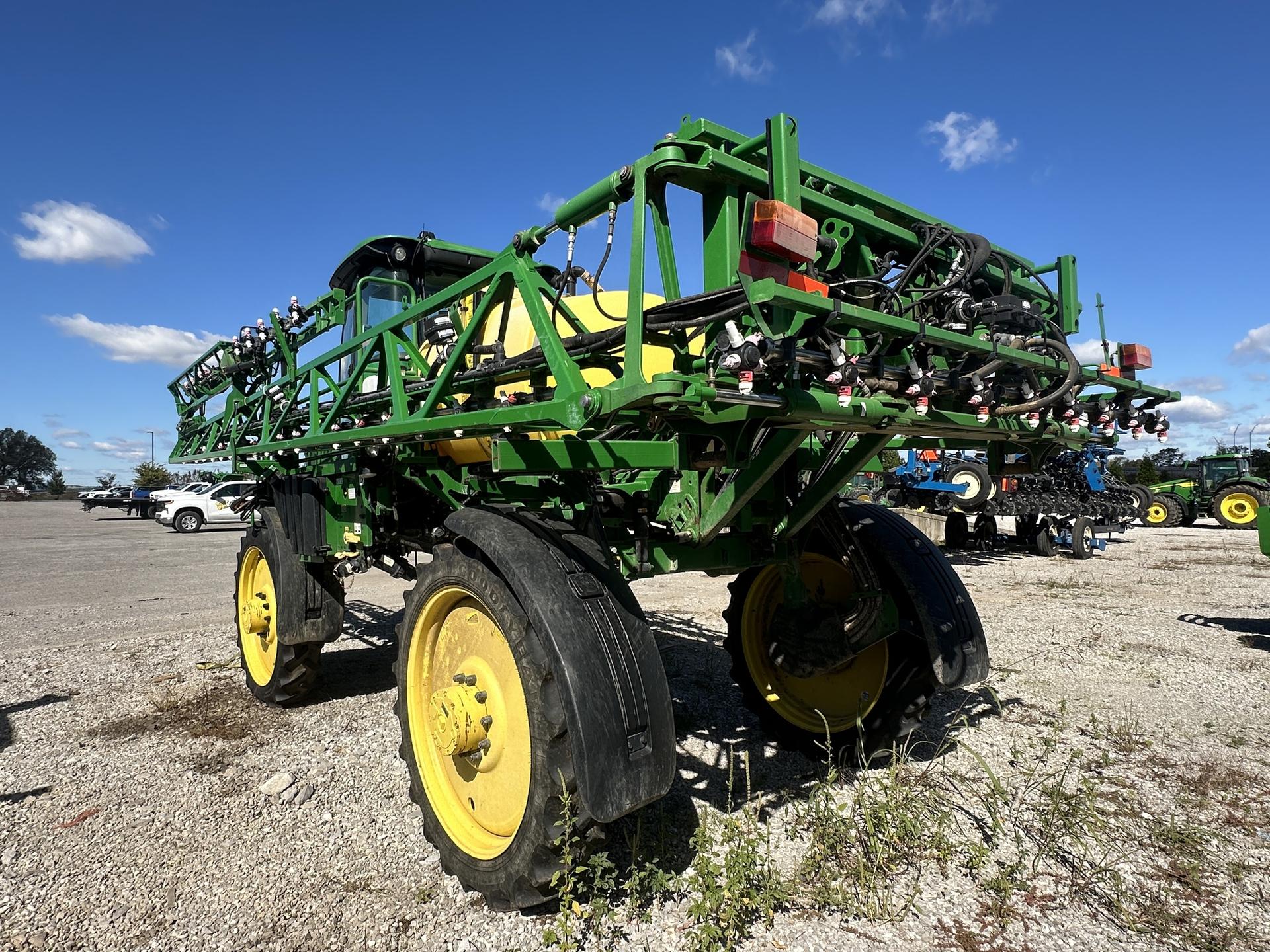 2021 John Deere R4023