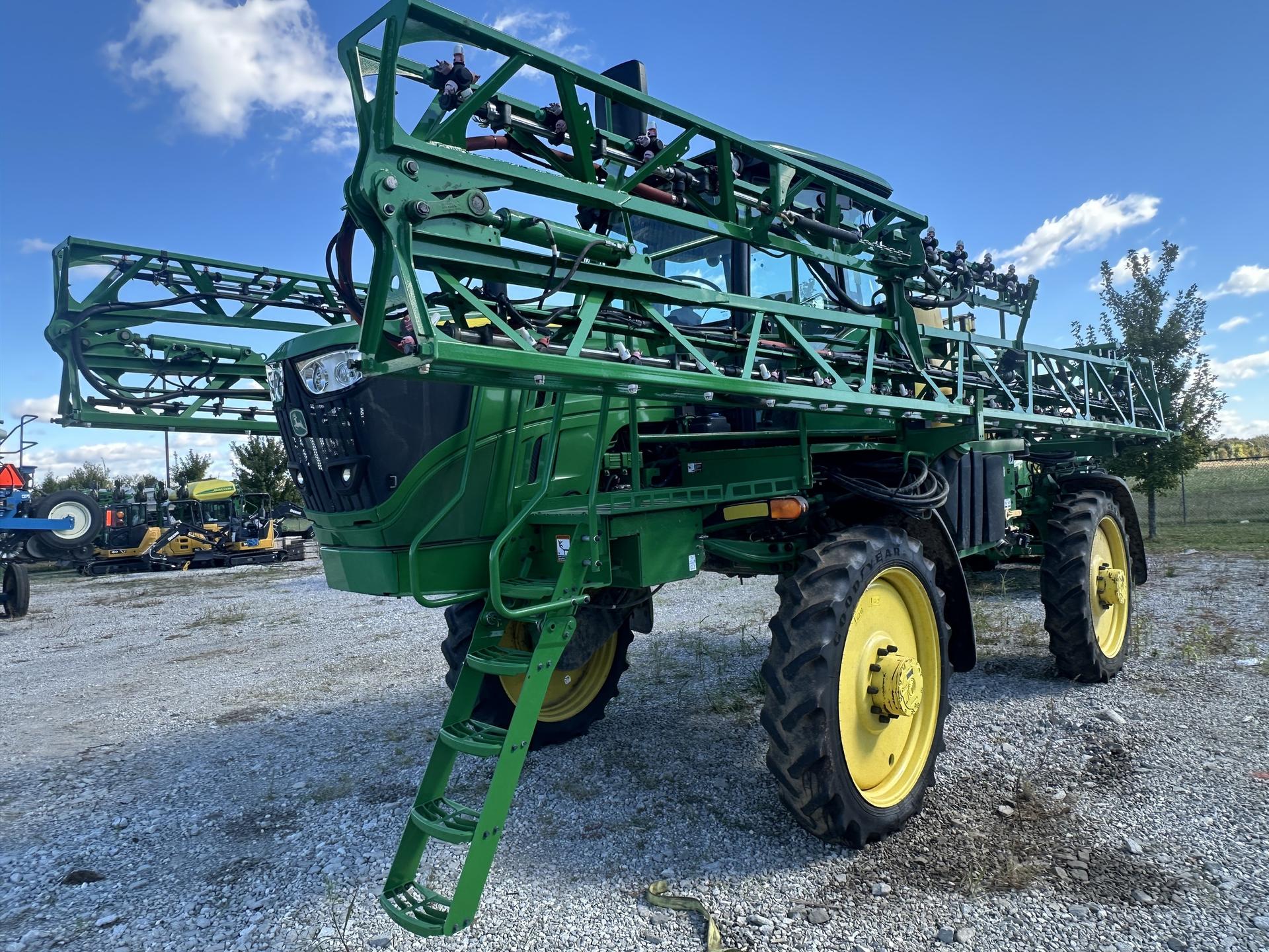 2021 John Deere R4023