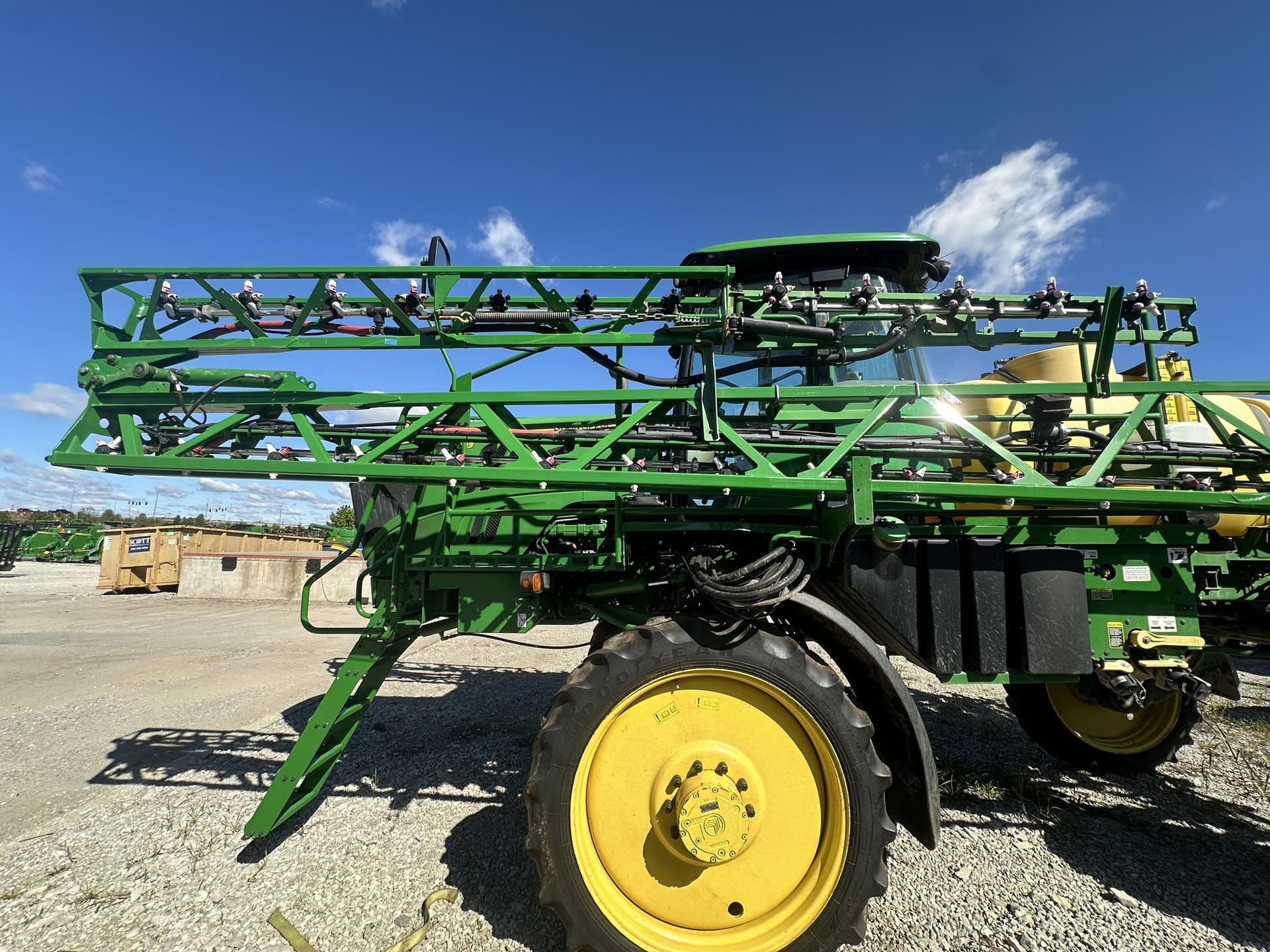 2021 John Deere R4023