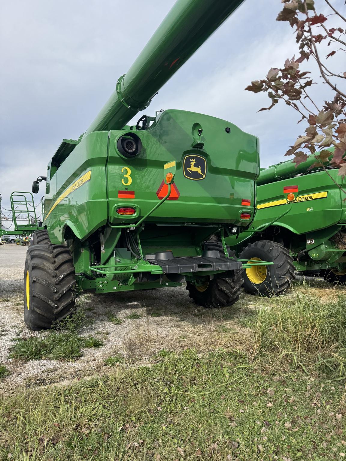 2022 John Deere S780