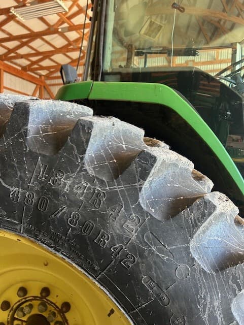 1994 John Deere 8200 Image