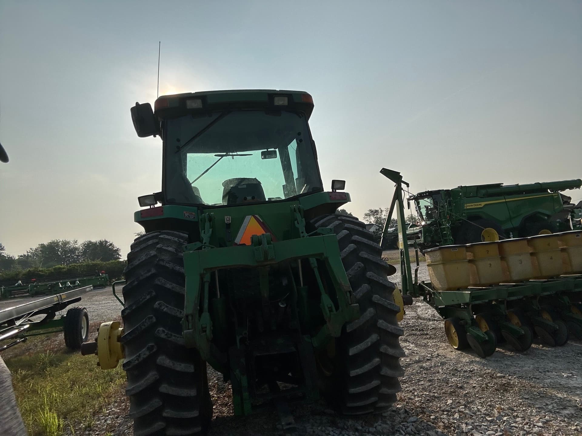 1994 John Deere 8200 Image