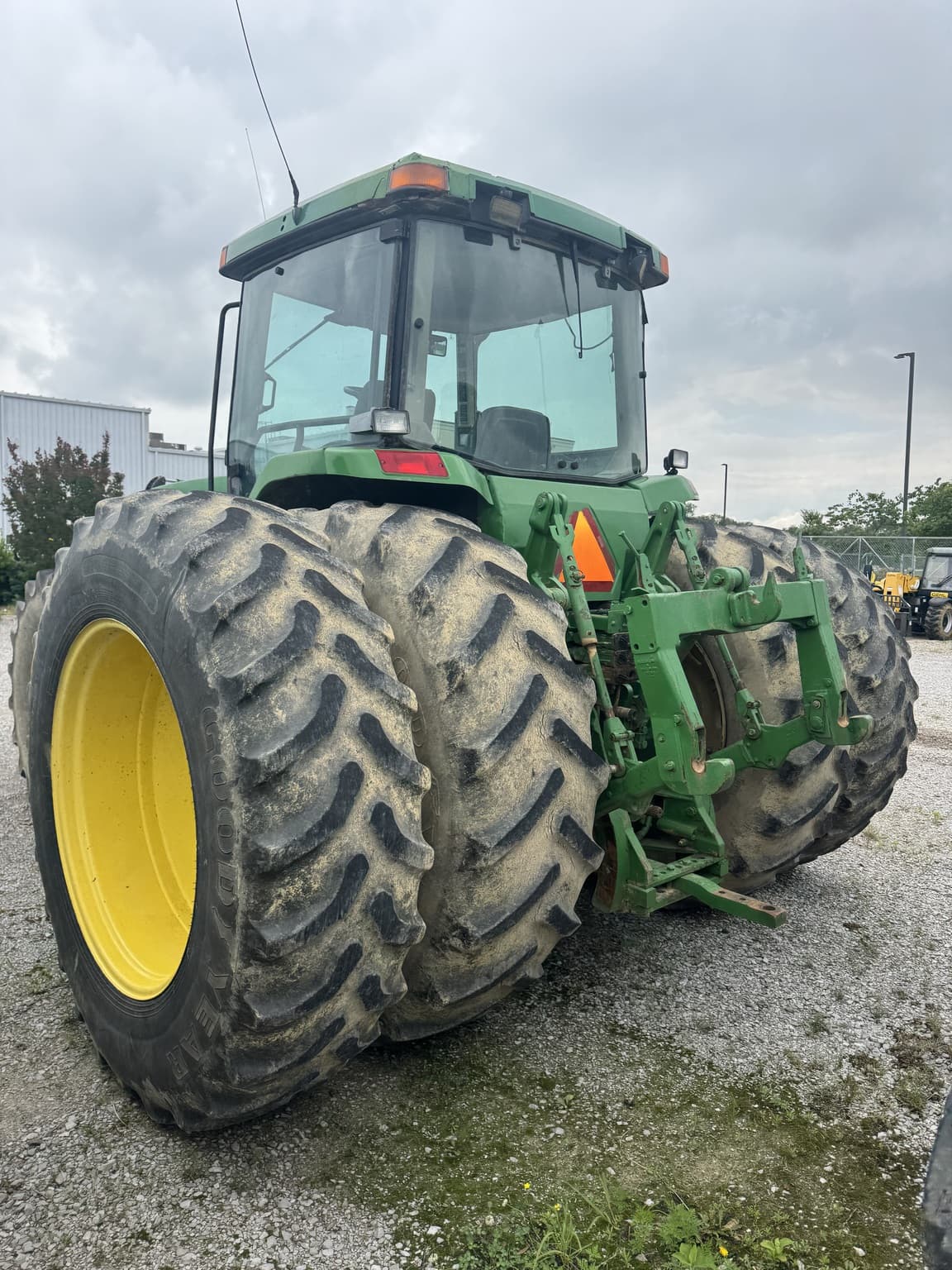 1998 John Deere 8300 Image