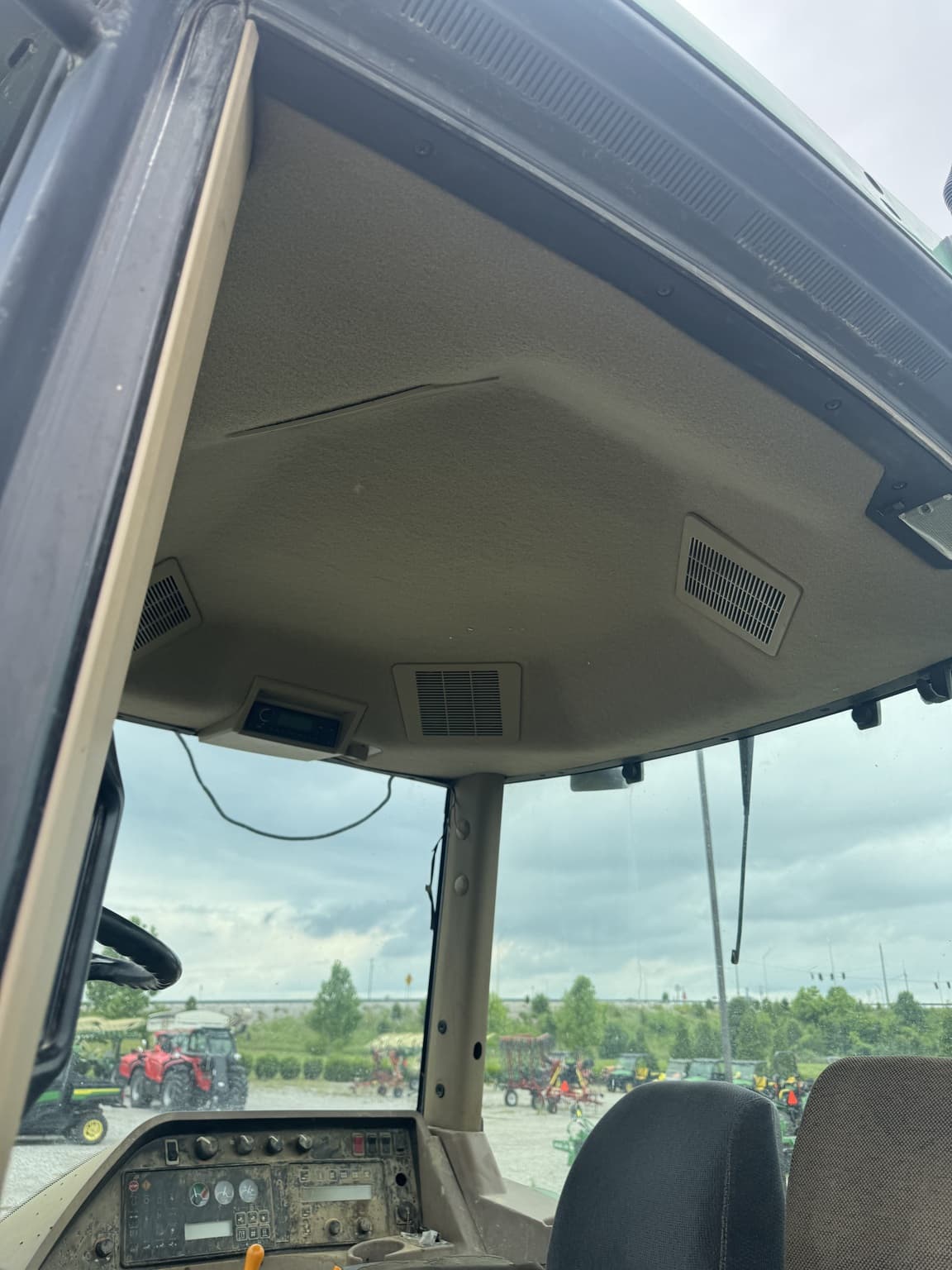 1998 John Deere 8300 Image