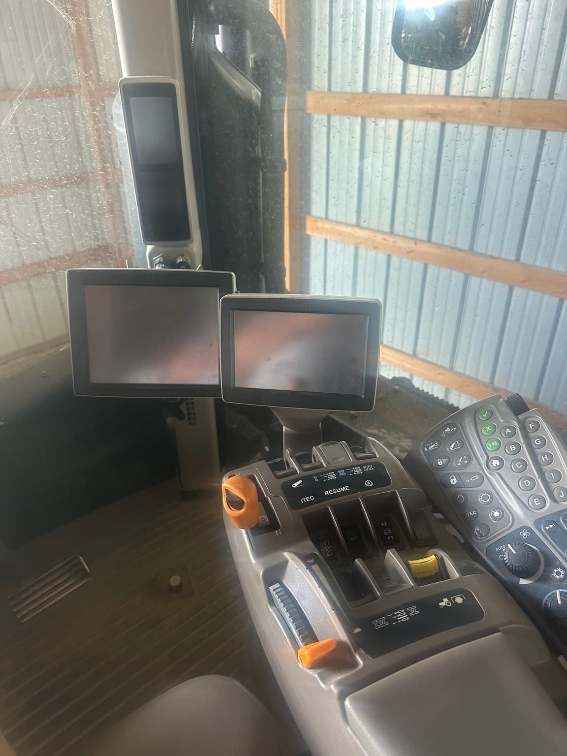 2013 John Deere 9360R Image