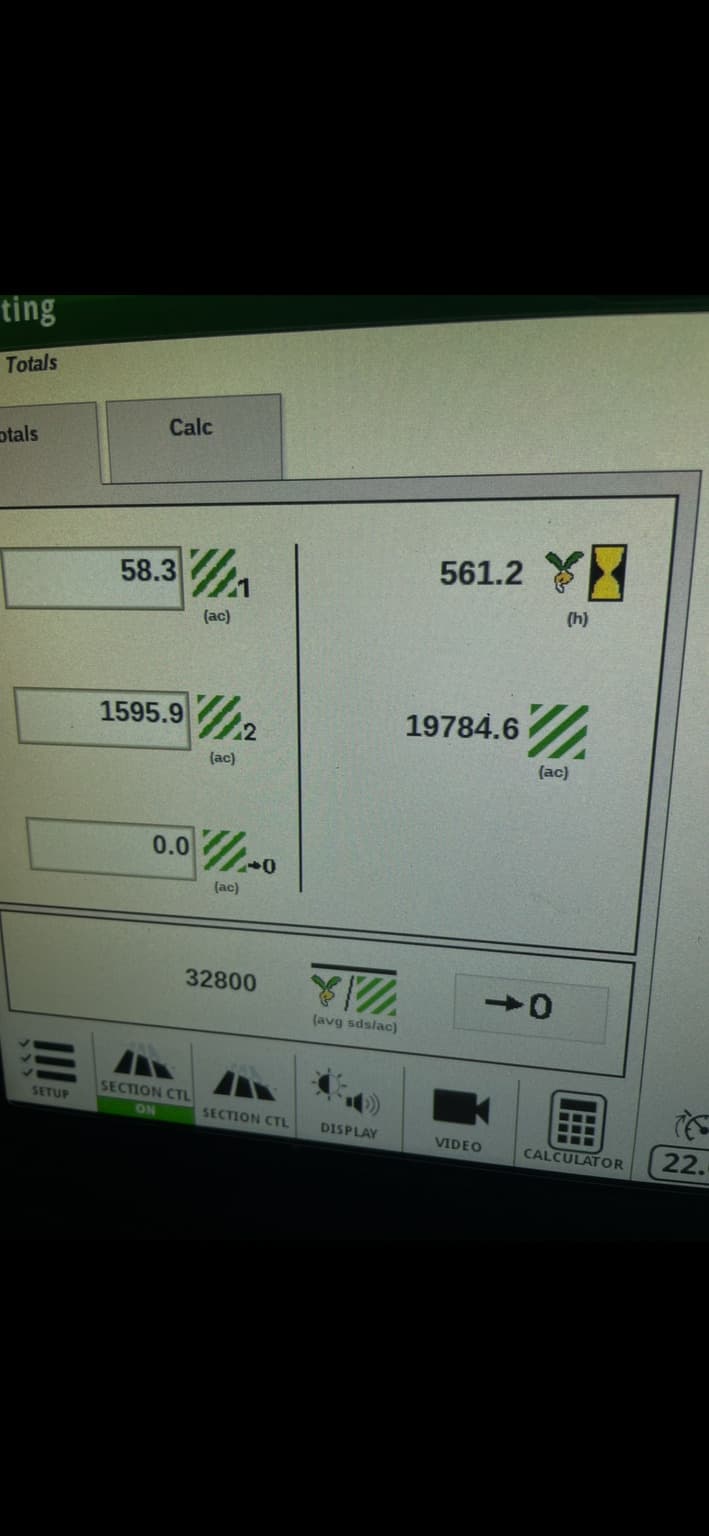 2014 John Deere 1775NT Image