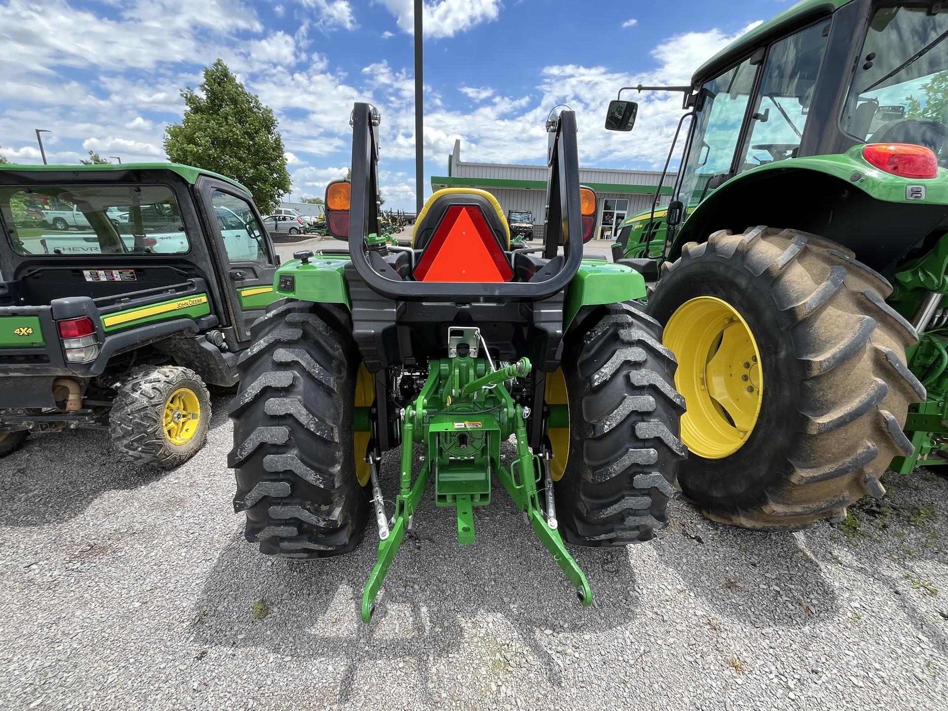 2023 John Deere 4052R