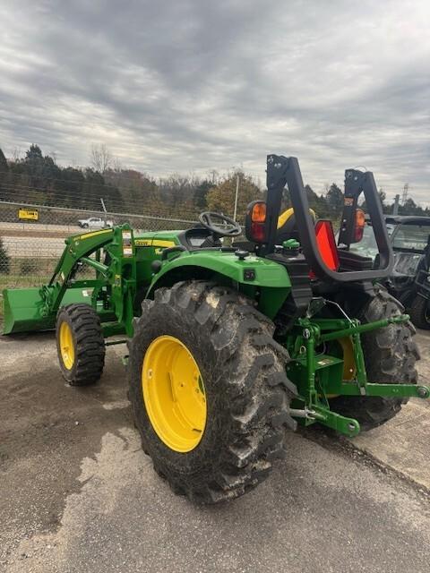 2023 John Deere 4052R