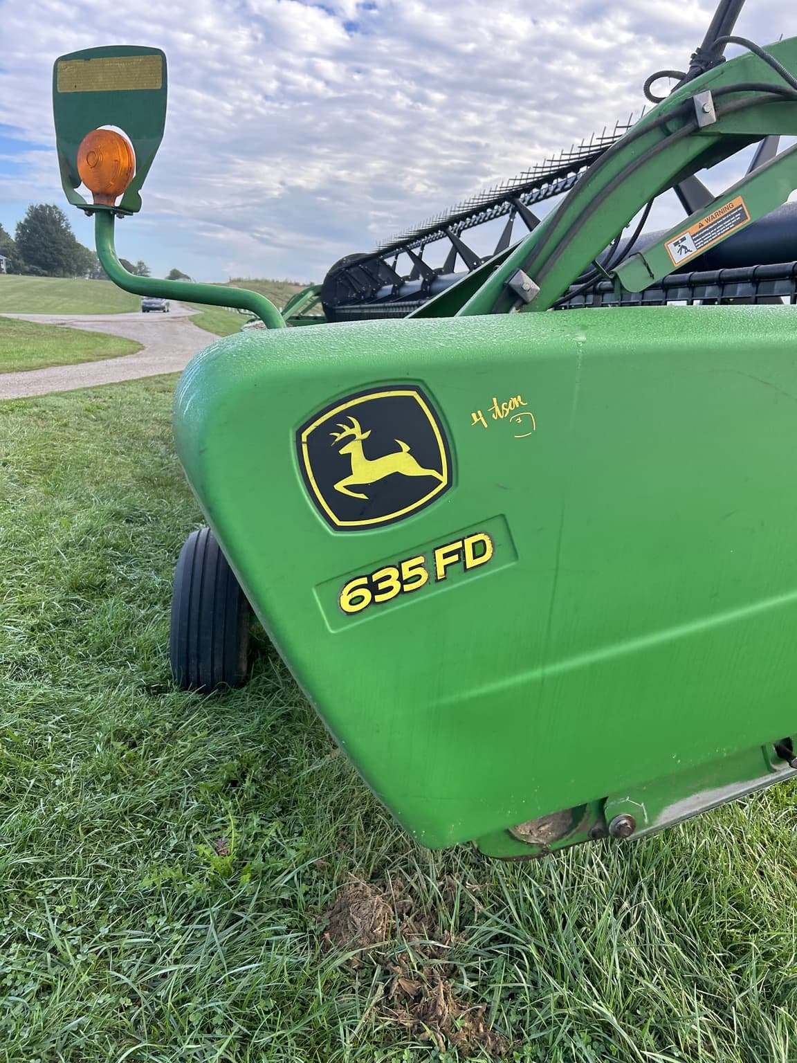 2013 John Deere 635FD