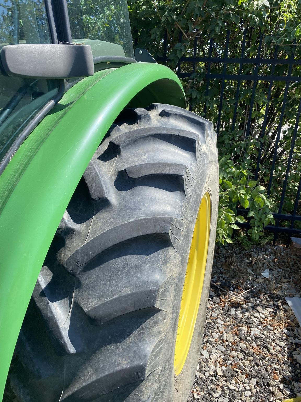 2016 John Deere 5055E Image