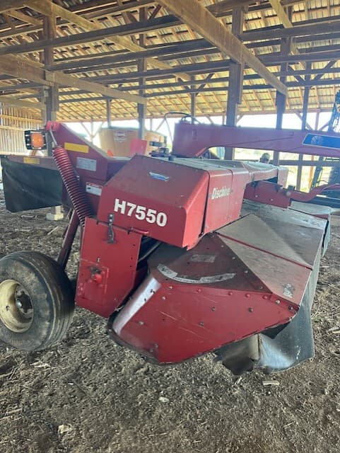 2014 New Holland H7550