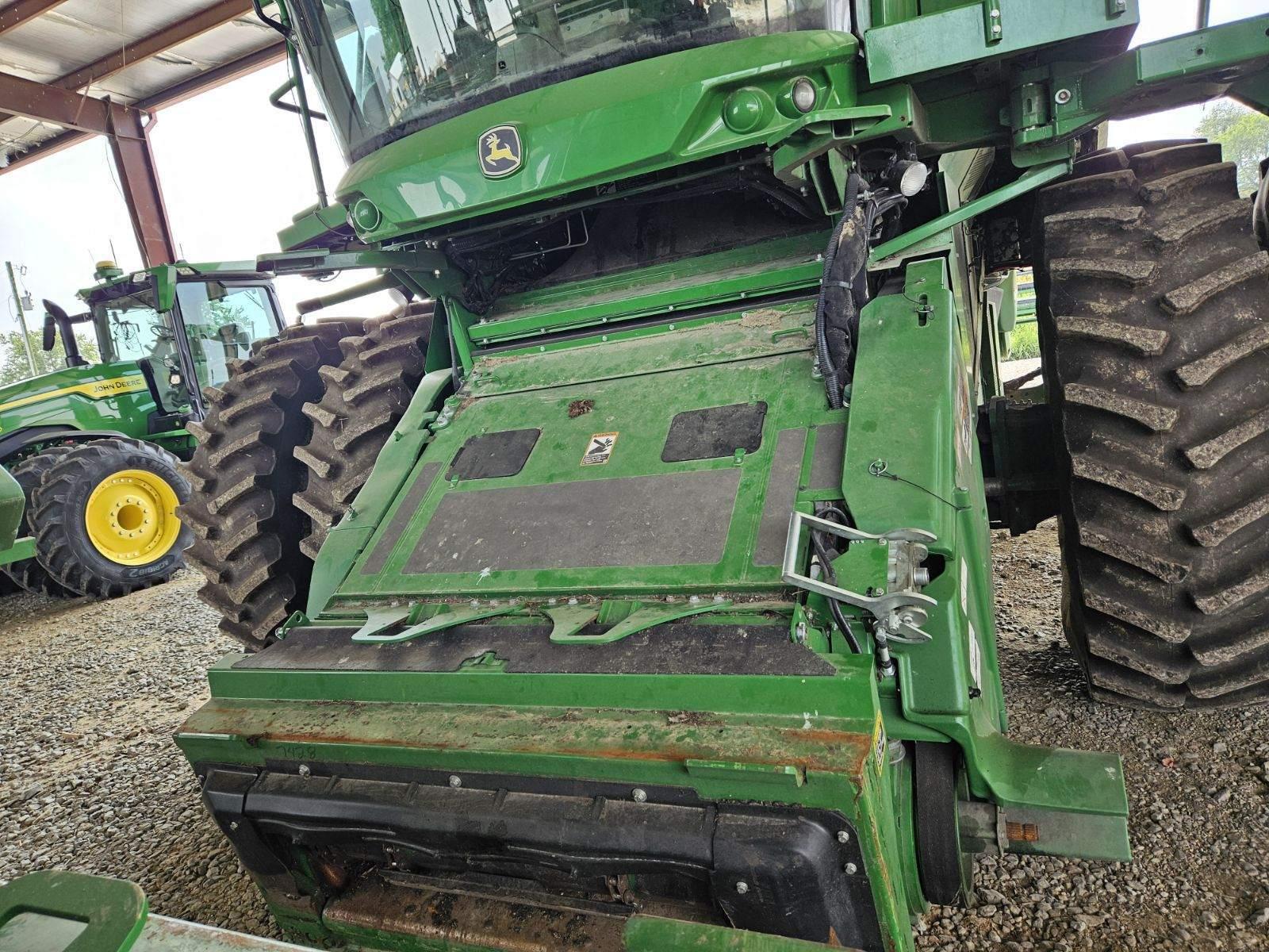 2021 John Deere S780 Image