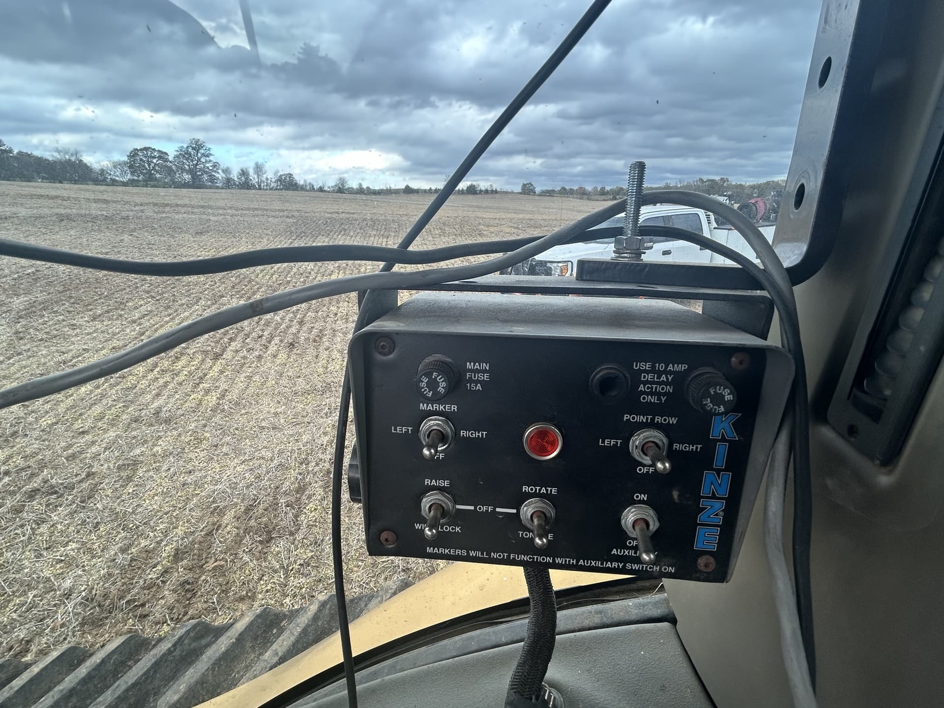2009 Kinze 3600 Image