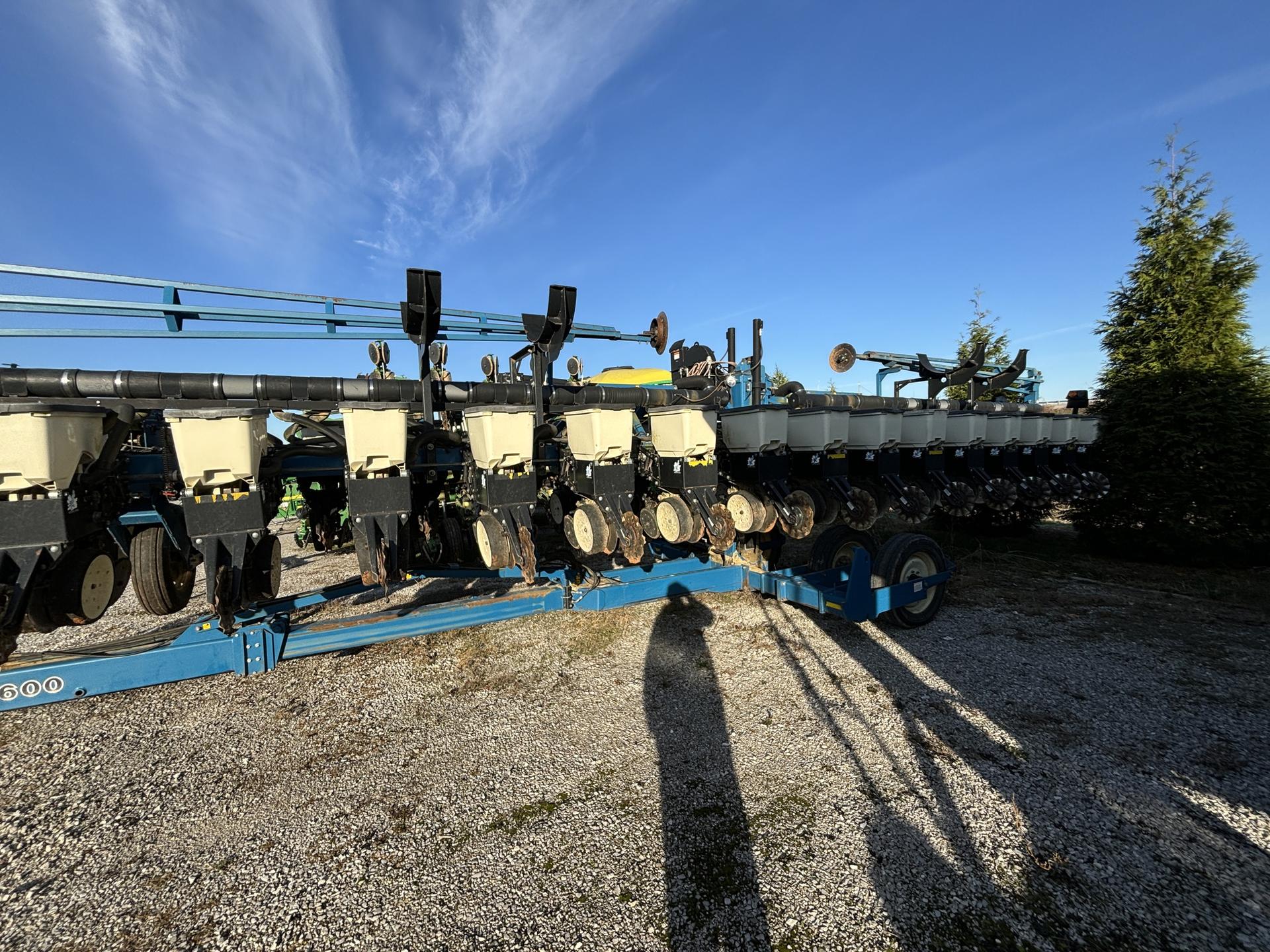 2009 Kinze 3600 Image