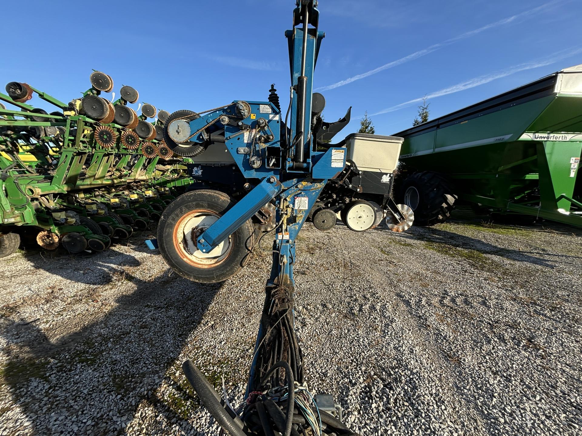 2009 Kinze 3600 Image