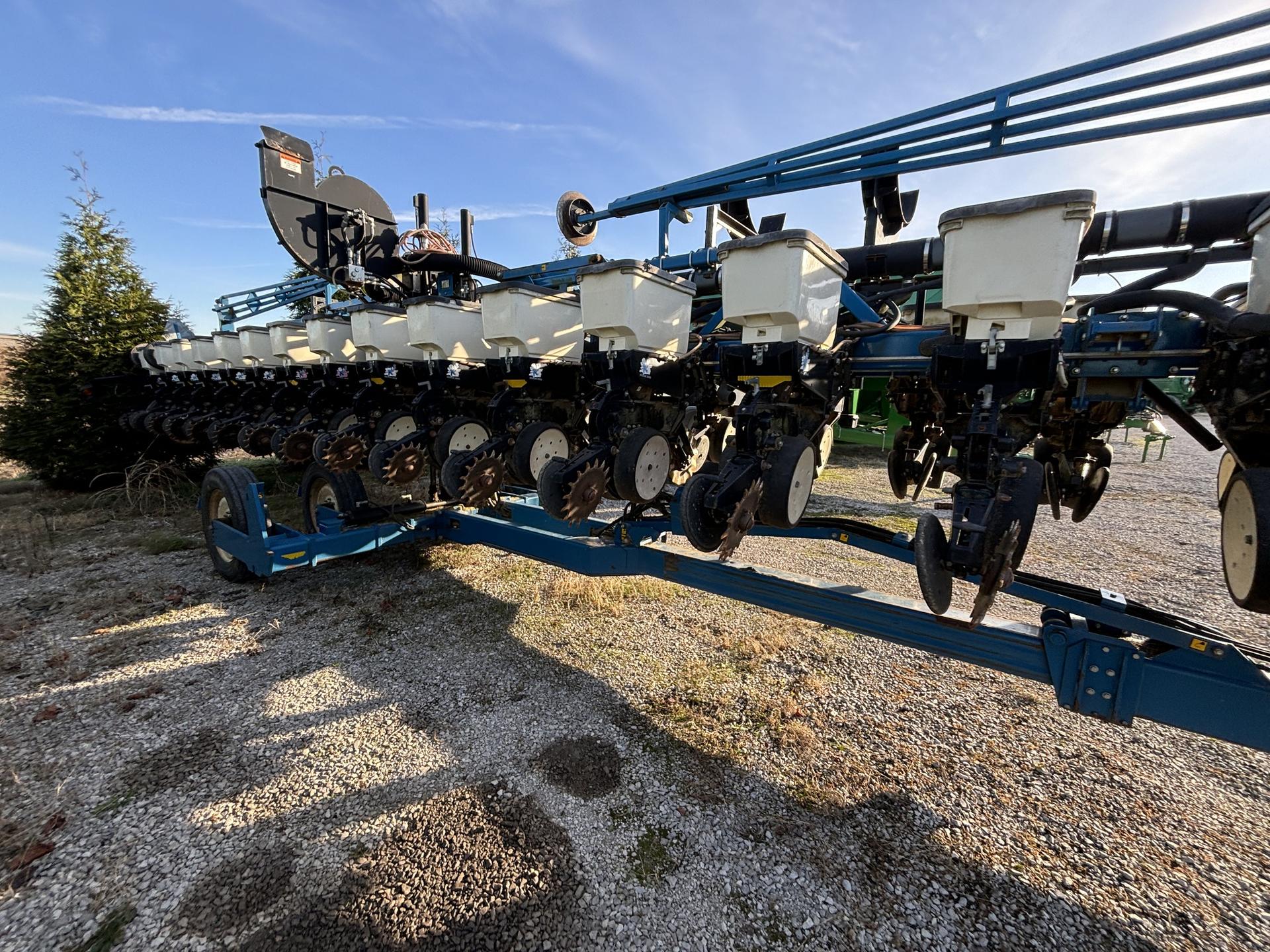 2009 Kinze 3600 Image