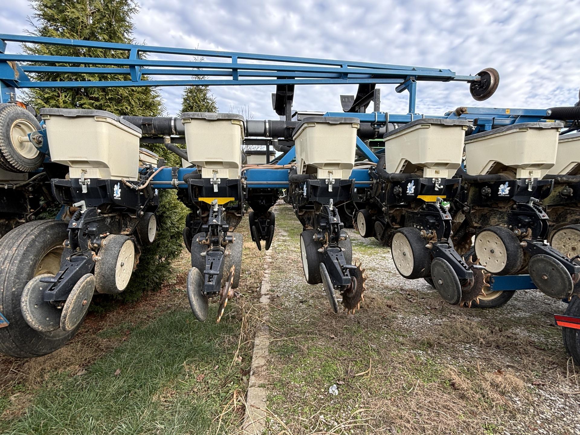 2009 Kinze 3600 Image