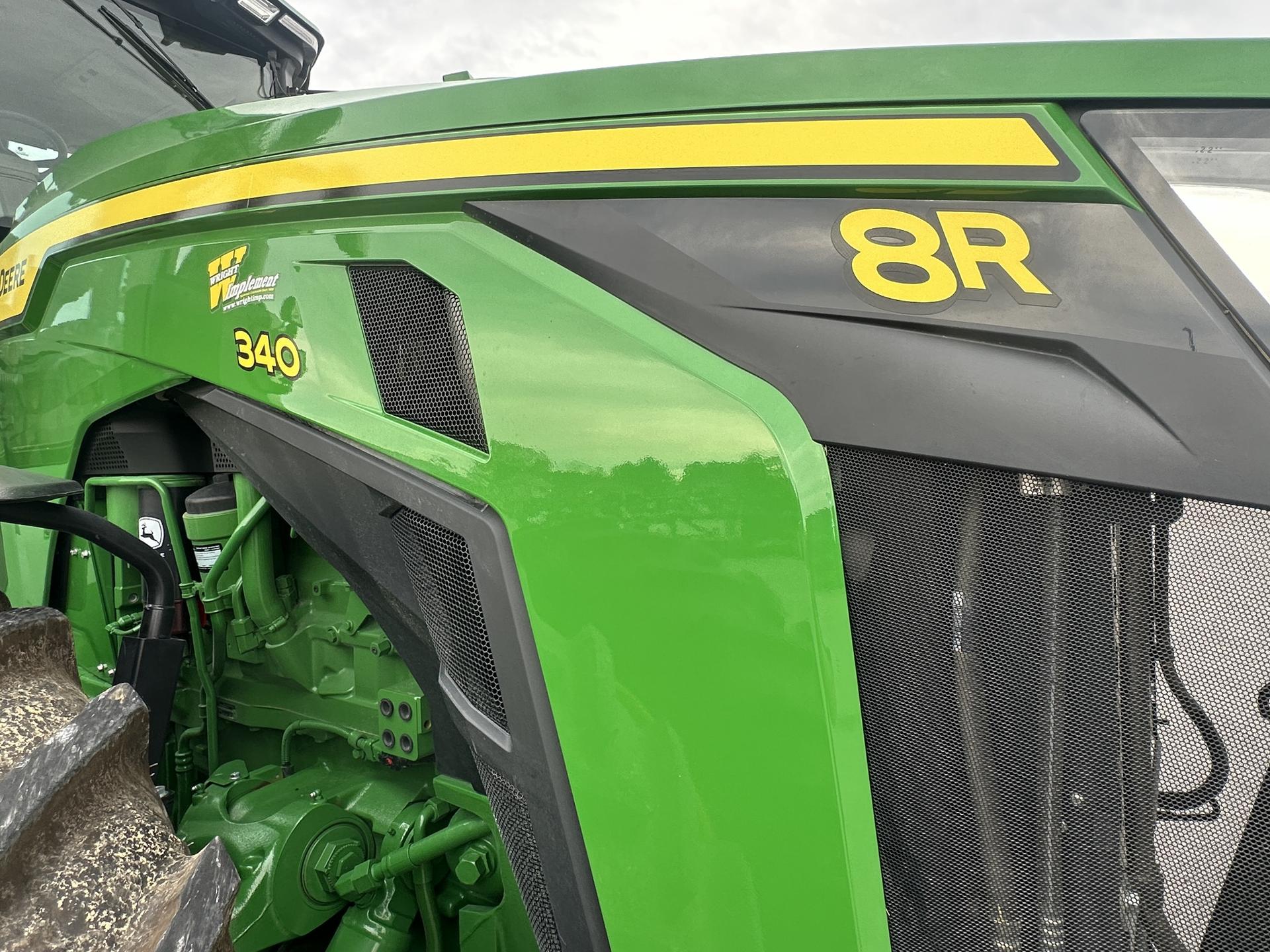 2023 John Deere 8R 340