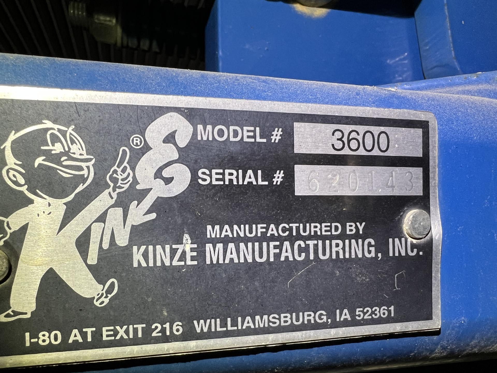 Kinze 3600 Image