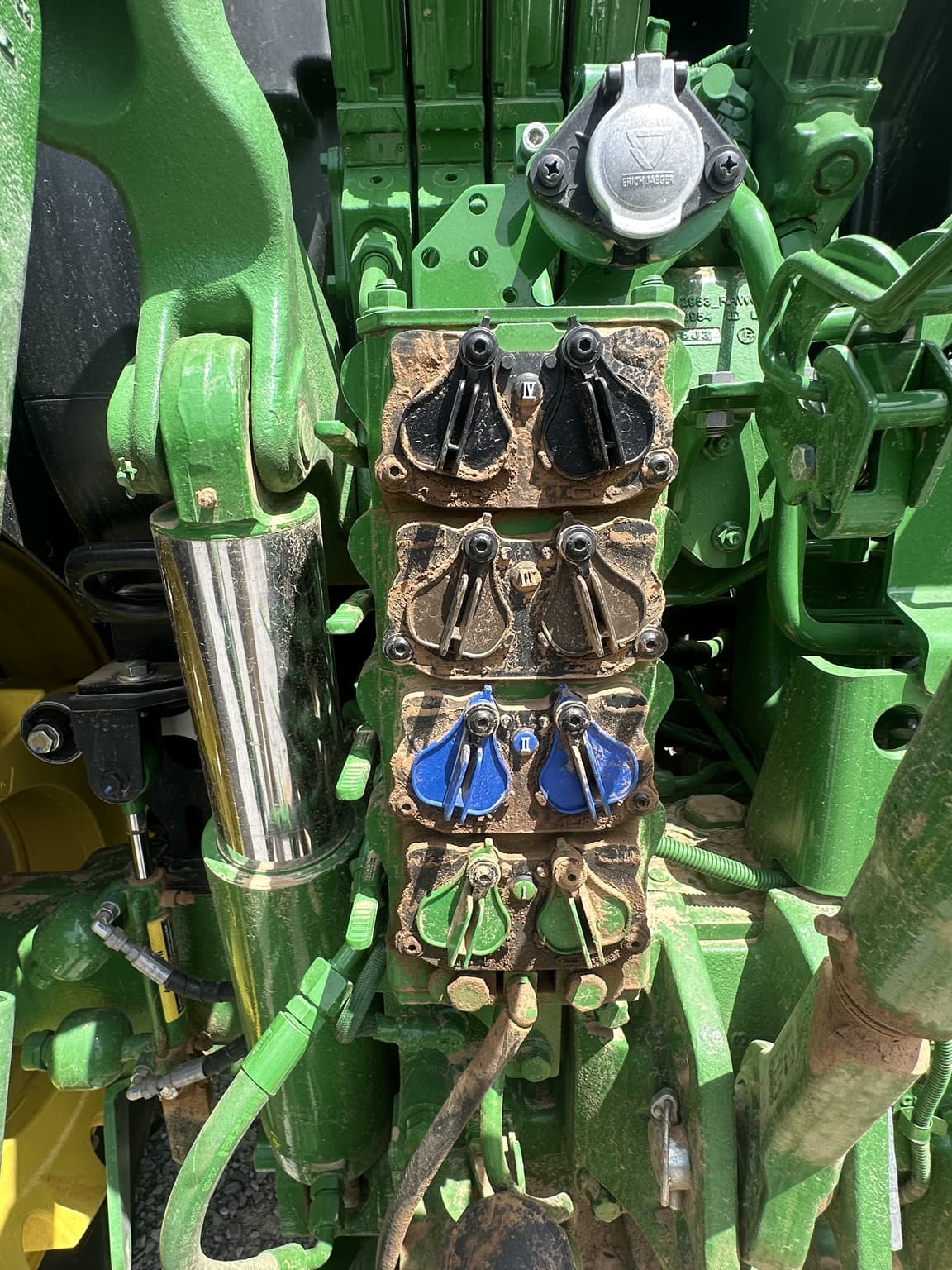 2024 John Deere 6R 145 Image