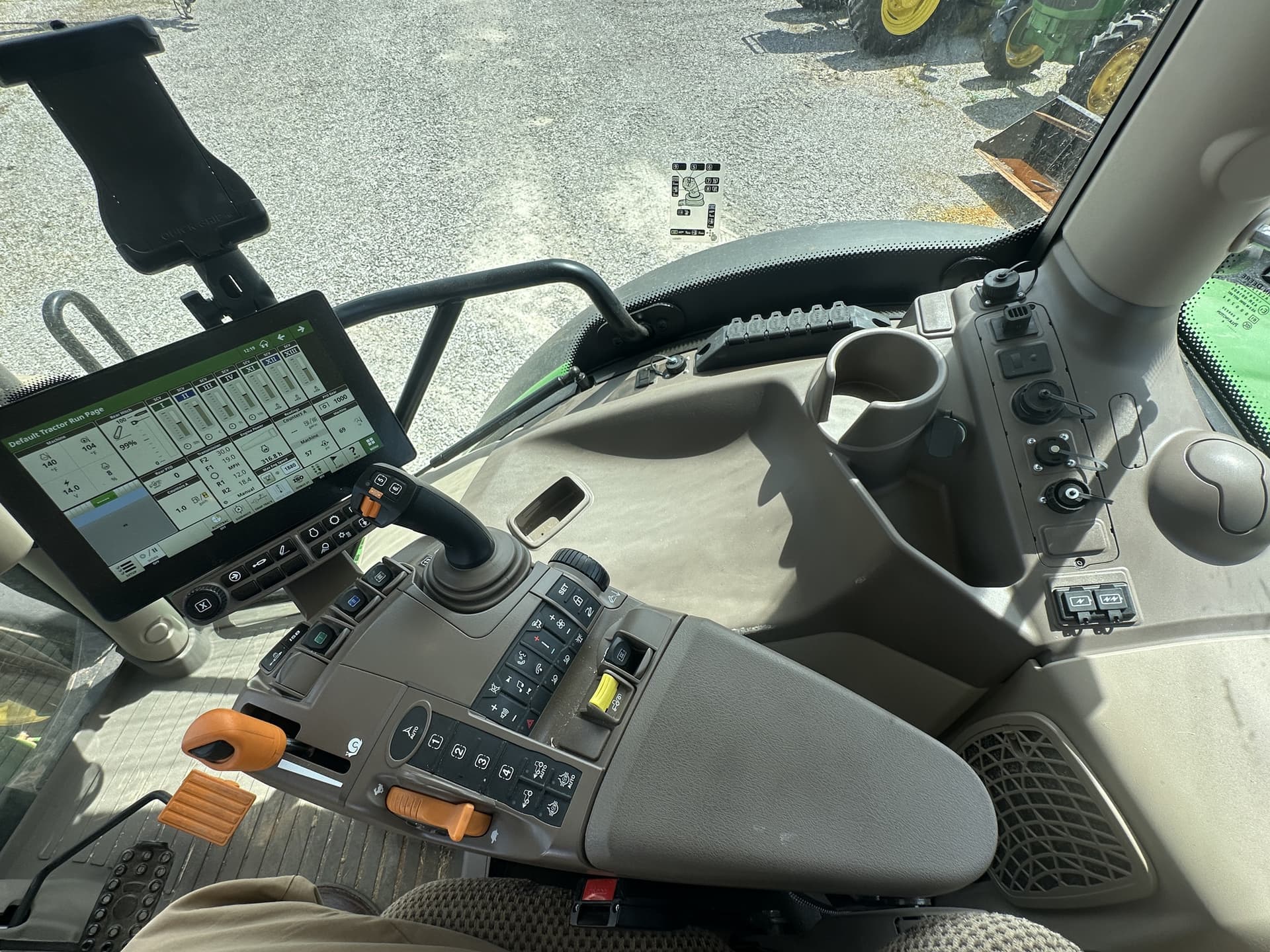 2024 John Deere 6R 145 Image