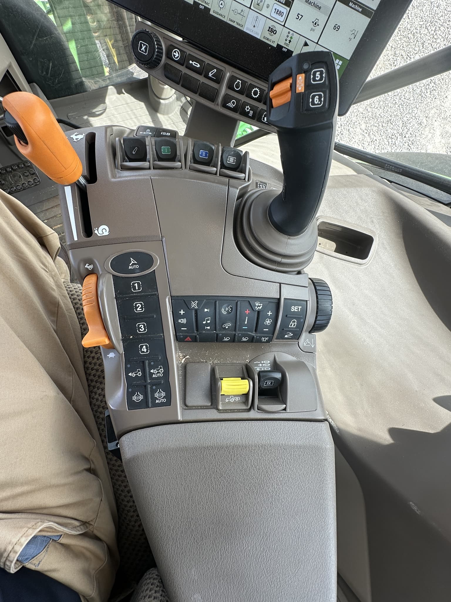 2024 John Deere 6R 145 Image