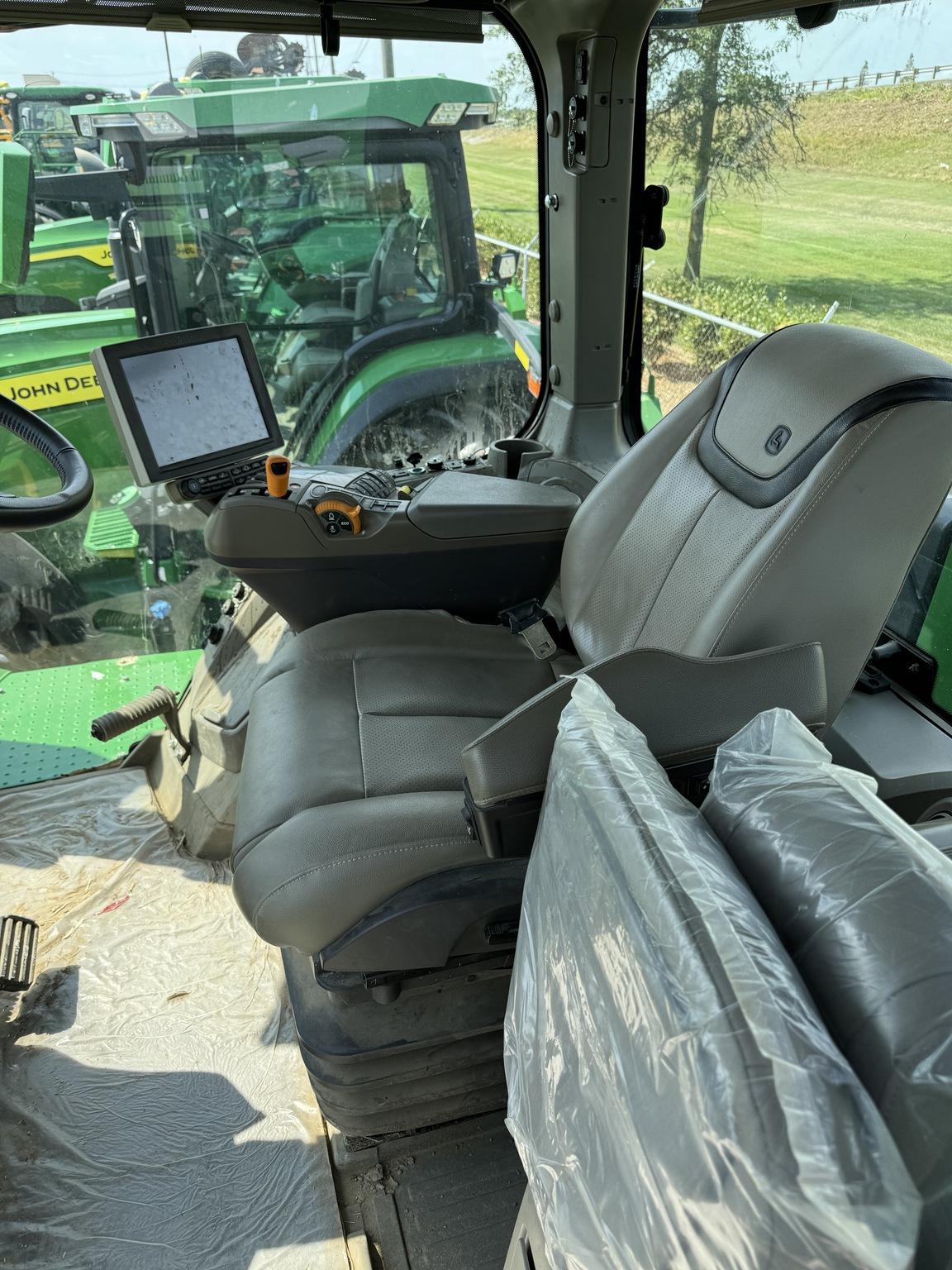 2023 John Deere 9R 390