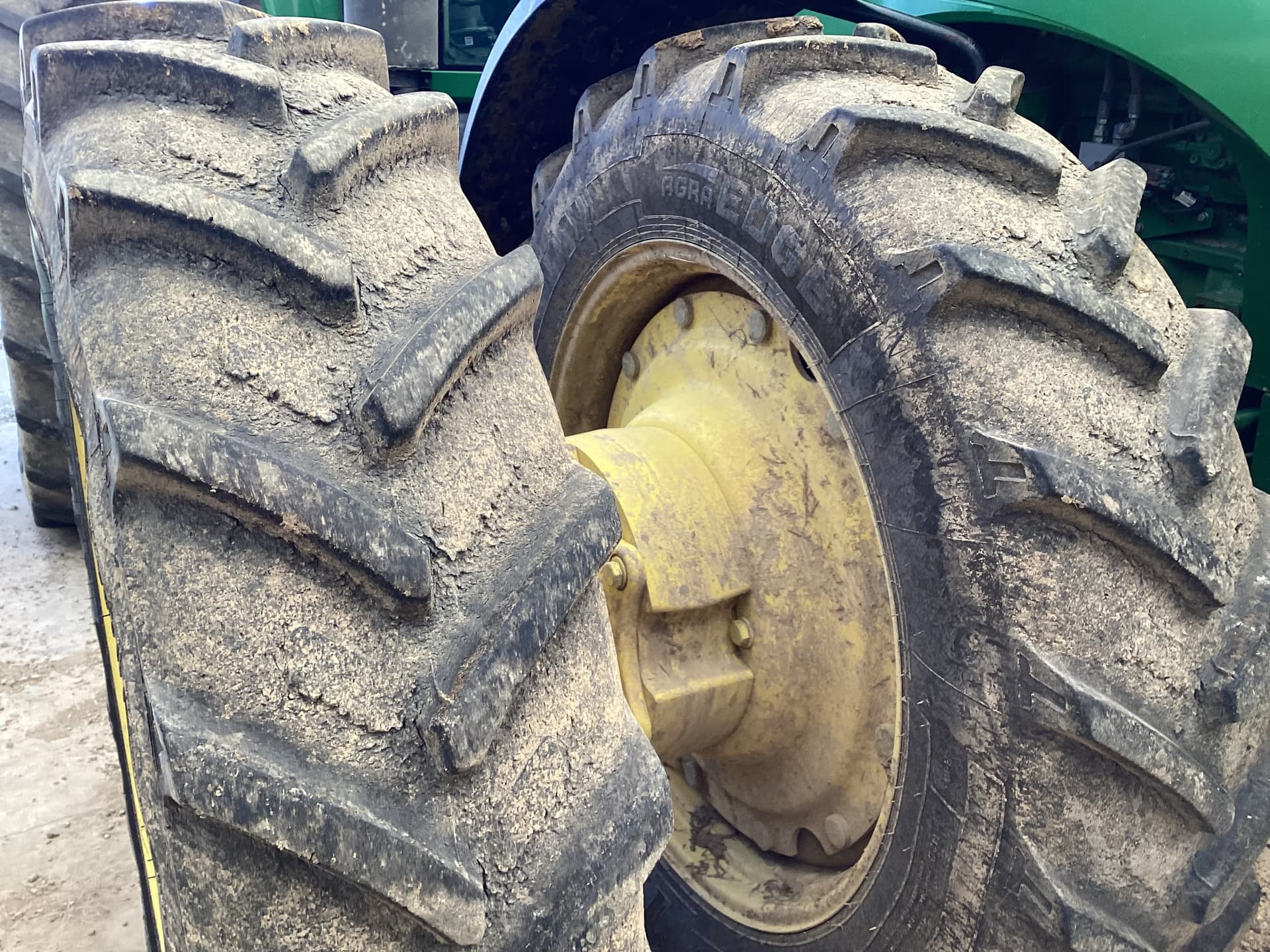 2008 John Deere 8430 Image