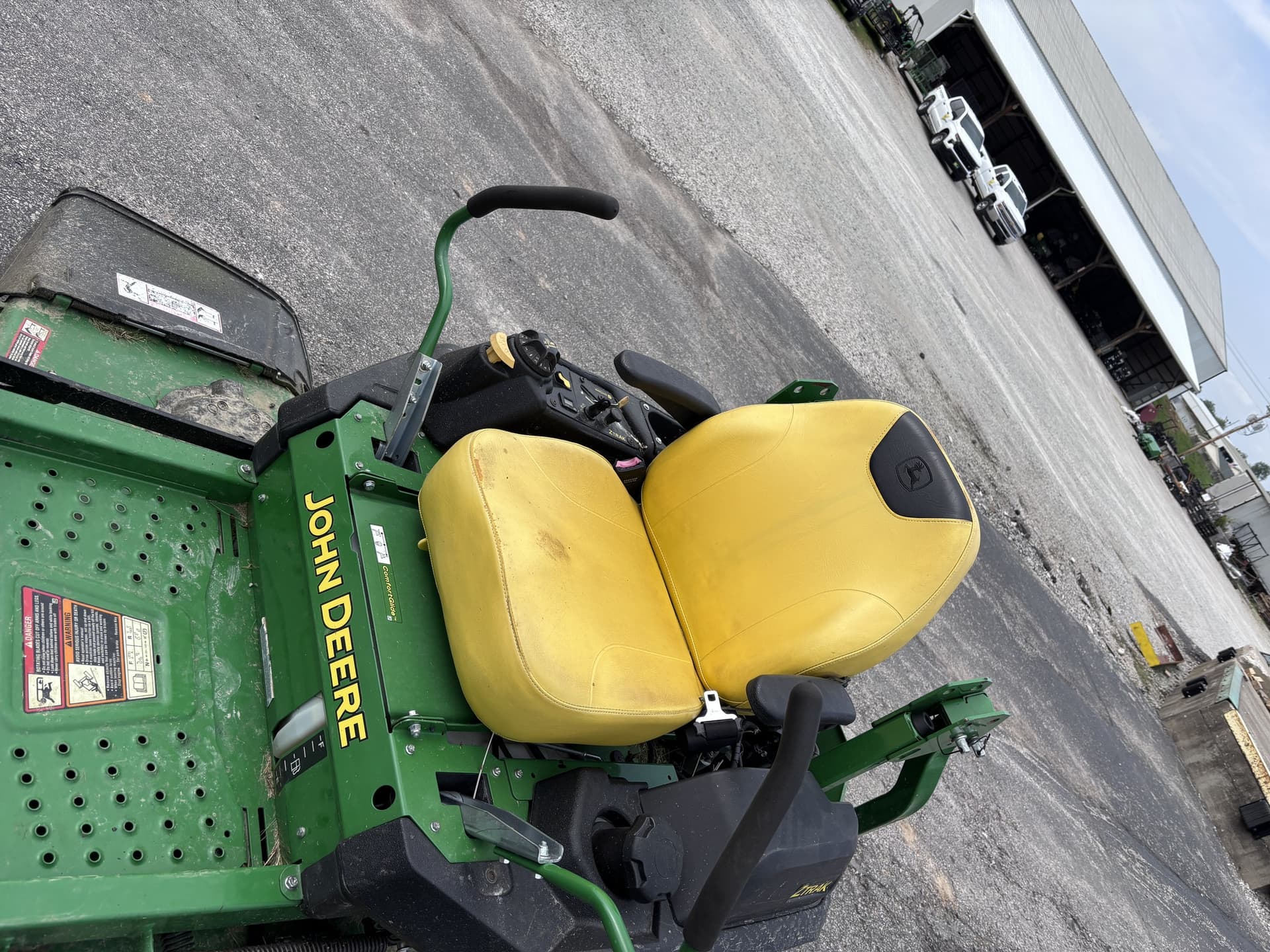 2022 John Deere Z730M Image