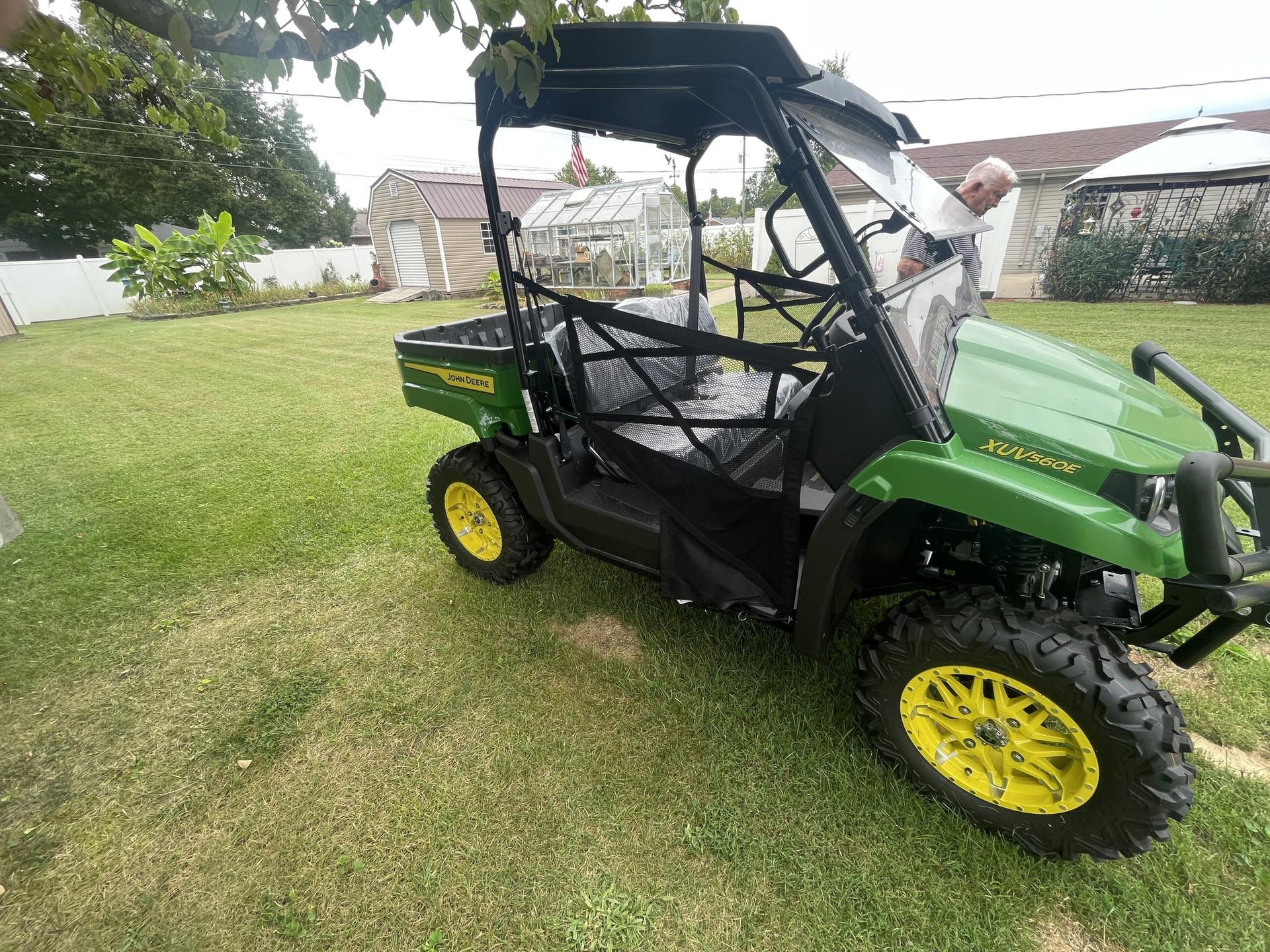 2023 John Deere XUV 560E