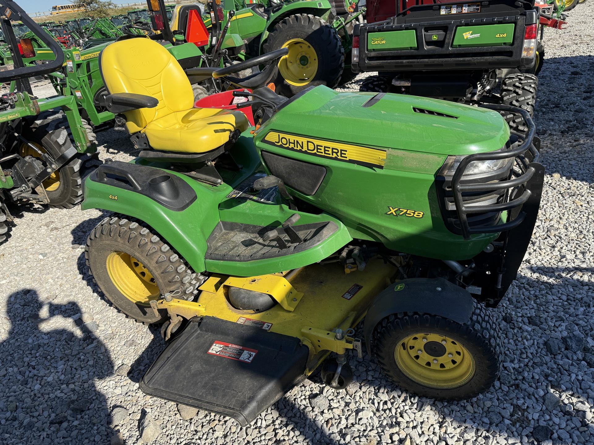 2014 John Deere X758 Image