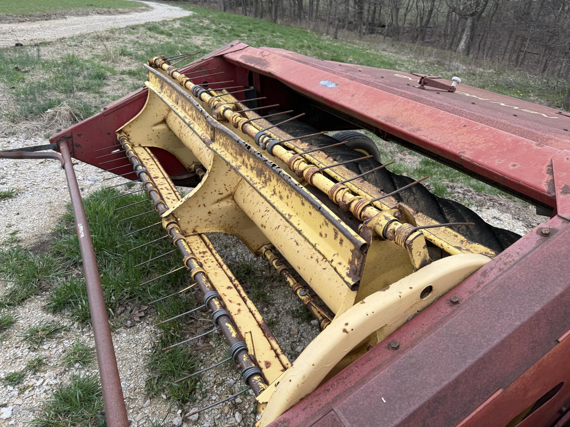 1980 New Holland 474 Image