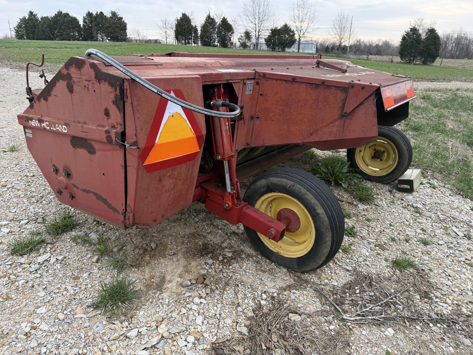 1980 New Holland 474 Image