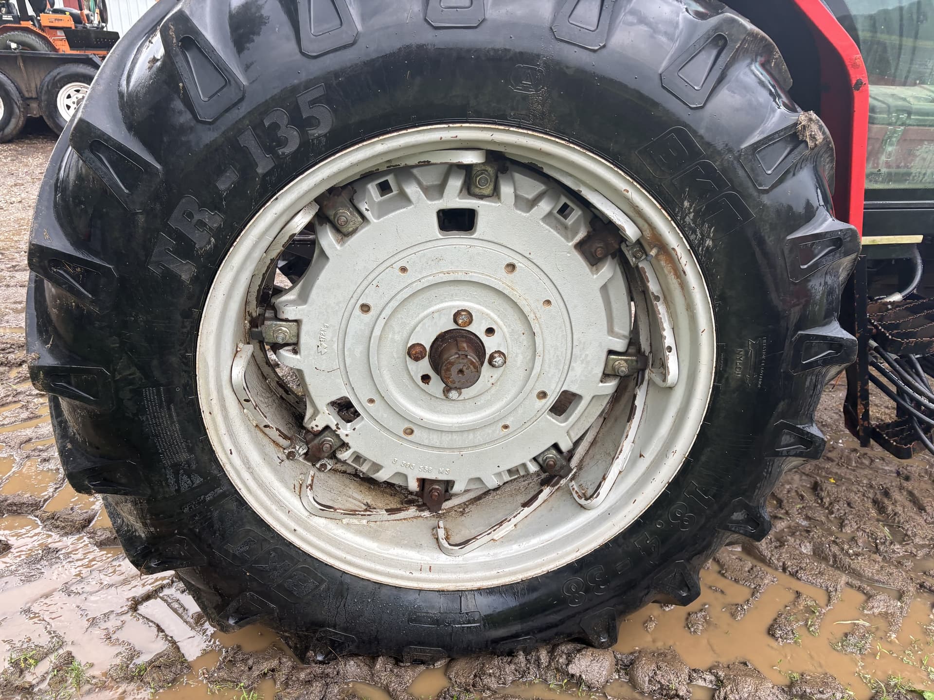 1996 Massey Ferguson 6180 Image