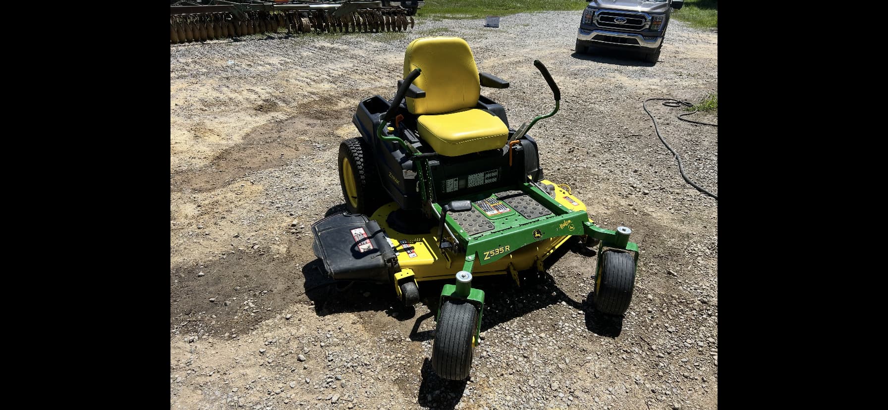 2016 John Deere Z535R Image