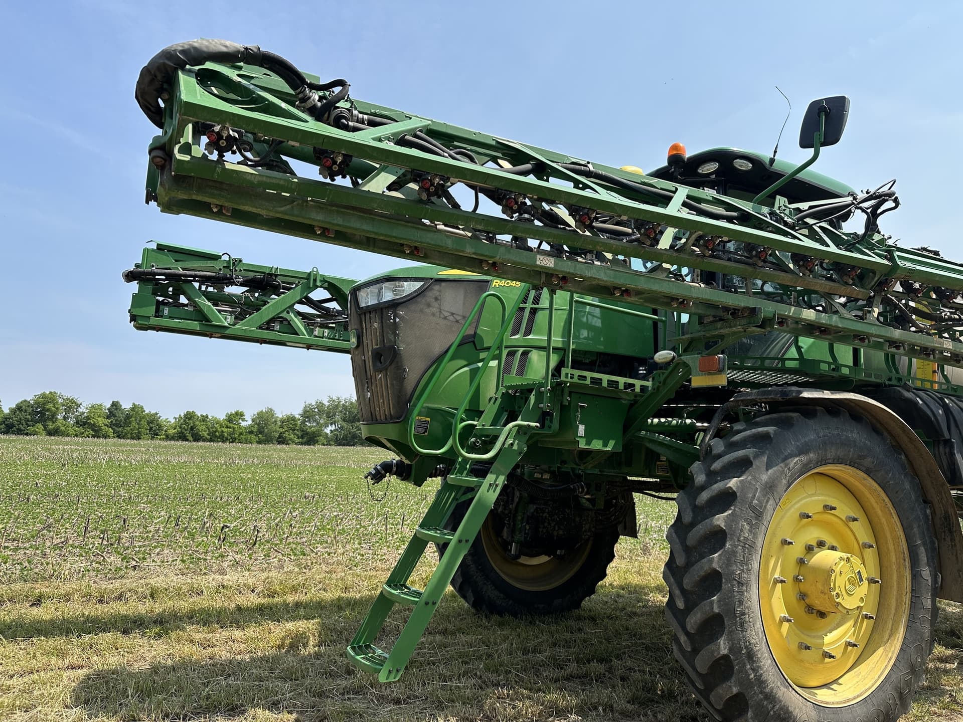 2020 John Deere R4045