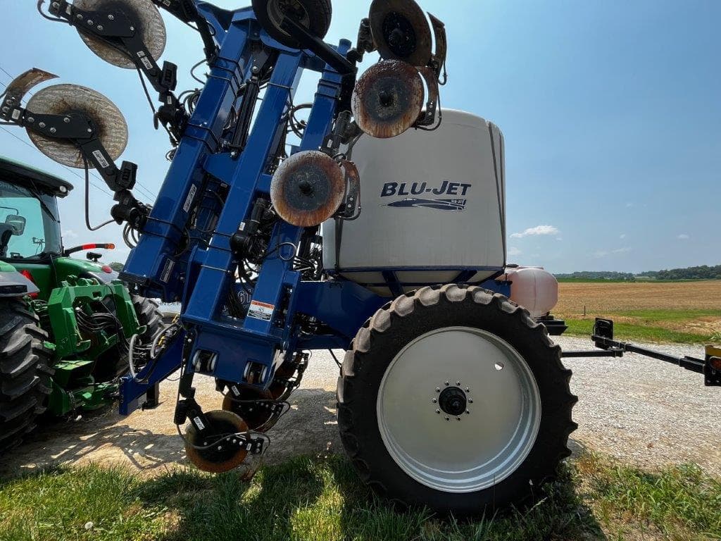 2023 Blu-Jet AT4615 Image