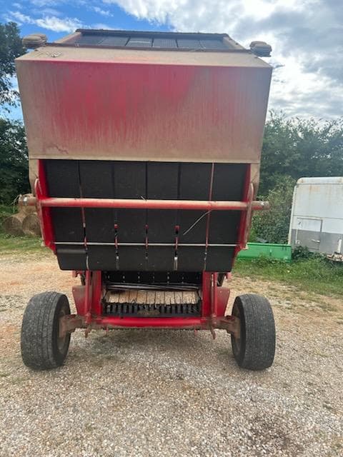 2006 Massey Ferguson 1745